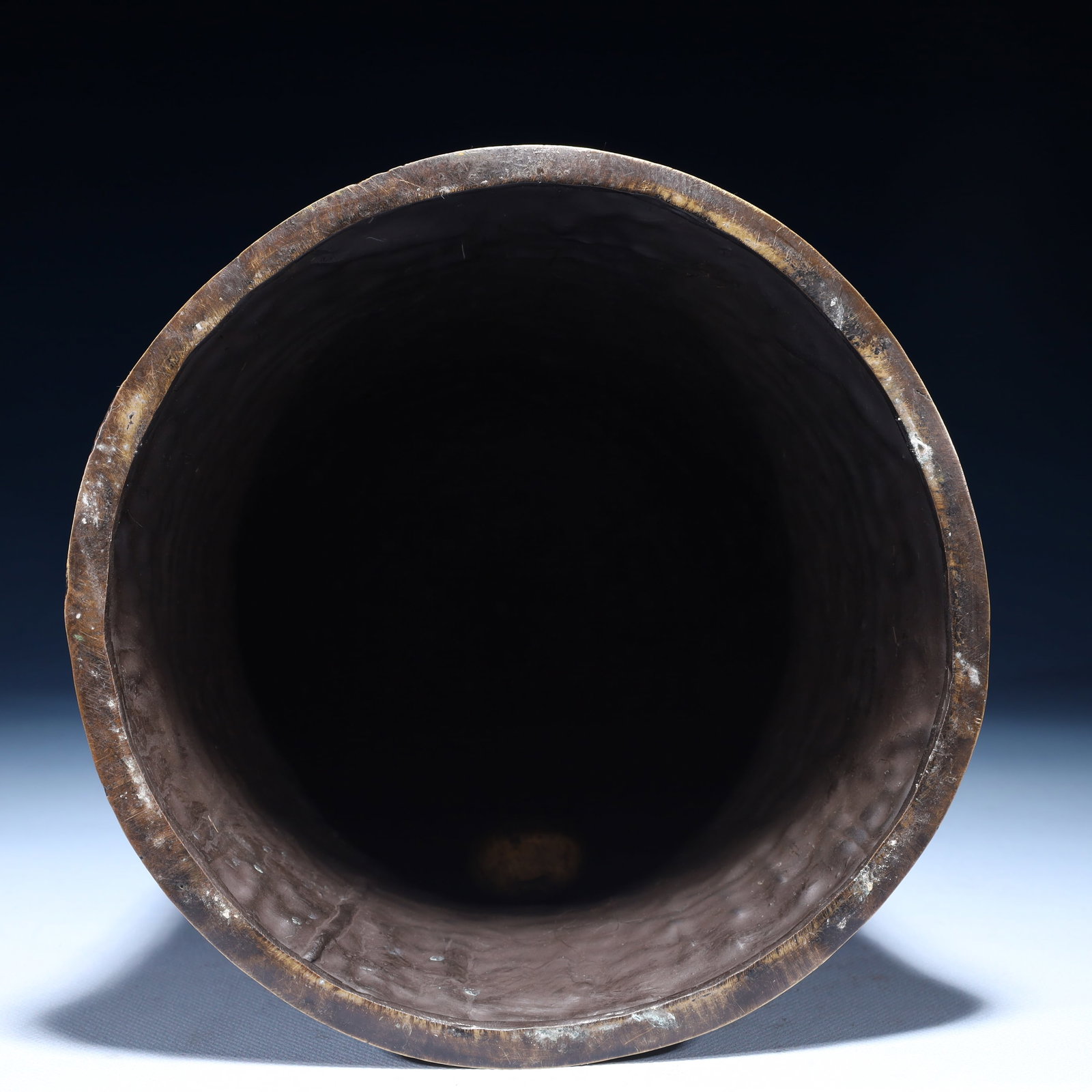 An Exquisite Bronze Flower Pattern Chime - 10