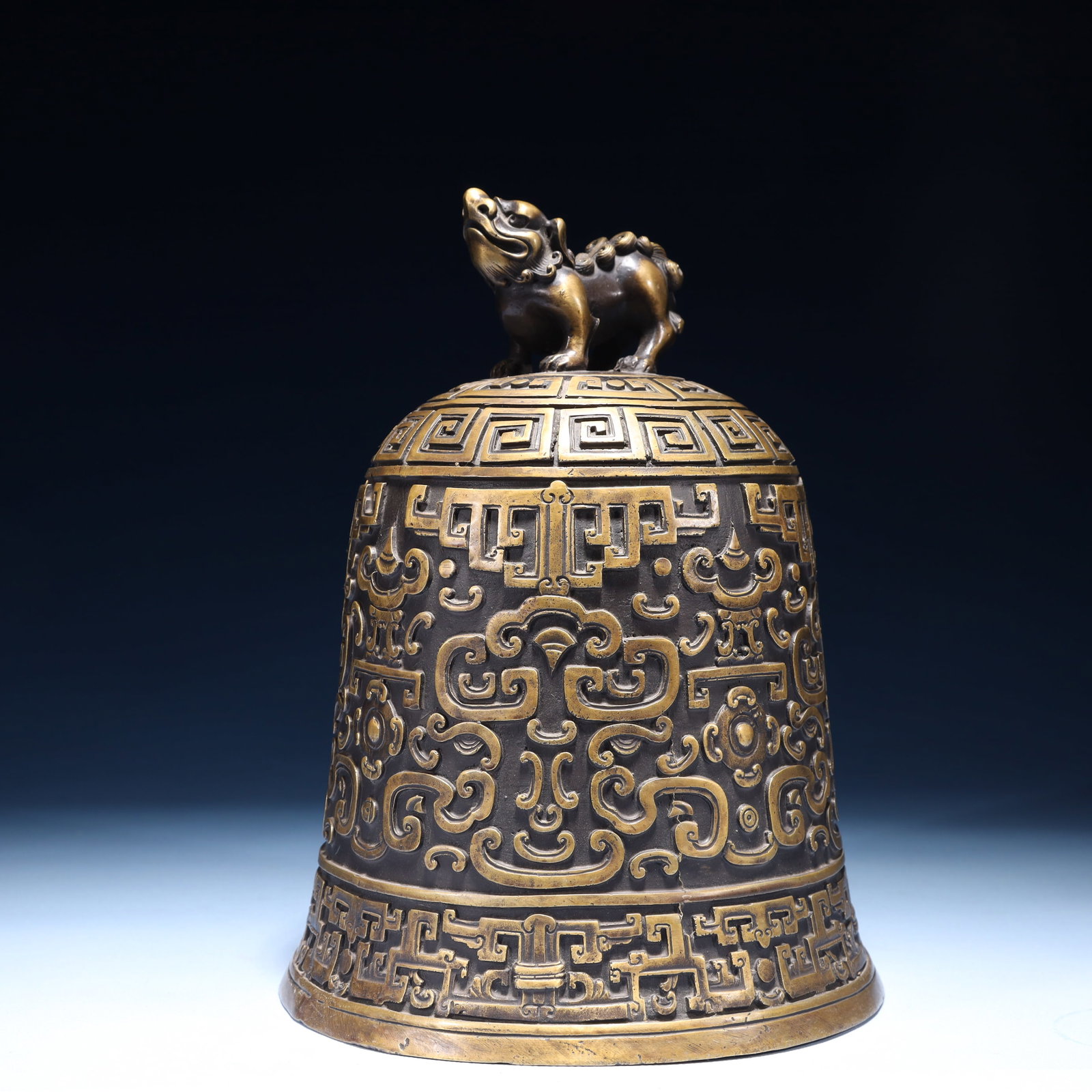 An Exquisite Bronze Flower Pattern Chime - 6