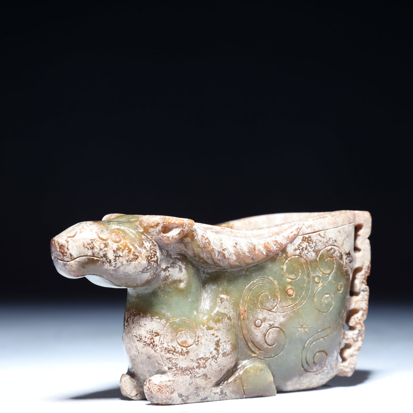 An Exquisite Green Jade Auspicious Cloud Pattern Buffalo Ornament - 4