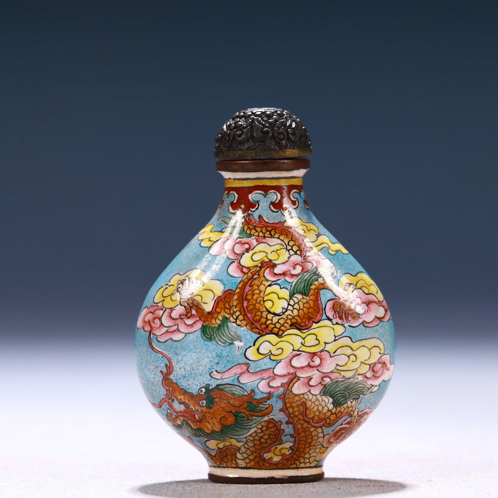 An Exquisite Painted Enamel Auspicious Cloud,Dragon and Phoenix Pattern Snuff Bottle: An Exquisite Painted Enamel Auspicious Cloud,Dragon and Phoenix Pattern Snuff Bottle,Qing Dynasty, China,Qianlong Four-character Mark,Size:1.6inx0.8inx2.4in,Weight:43g