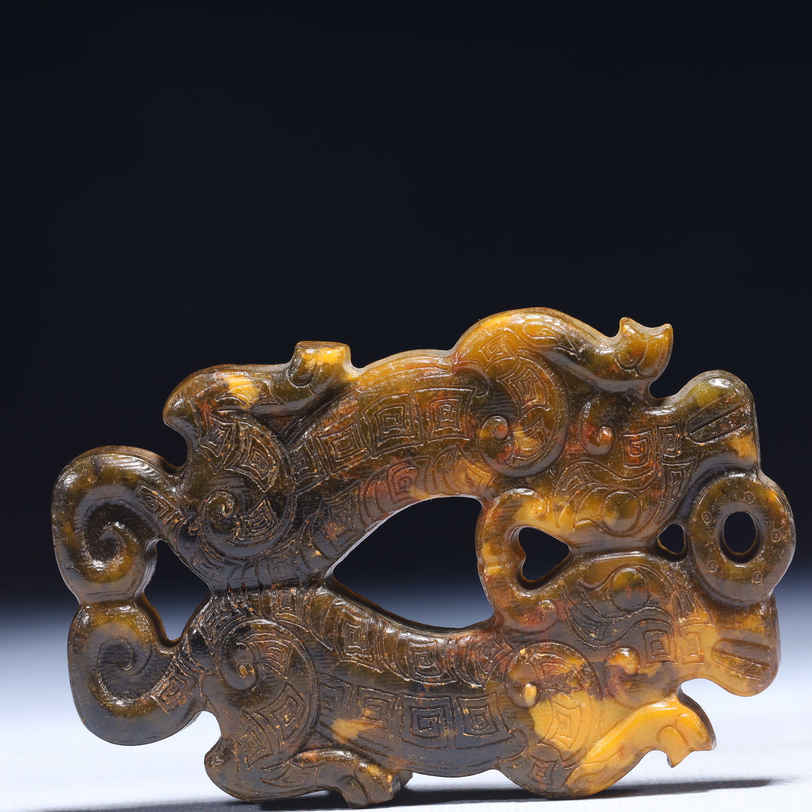An Exquisite Archaic Jade Beast Pattern Pendant - 2