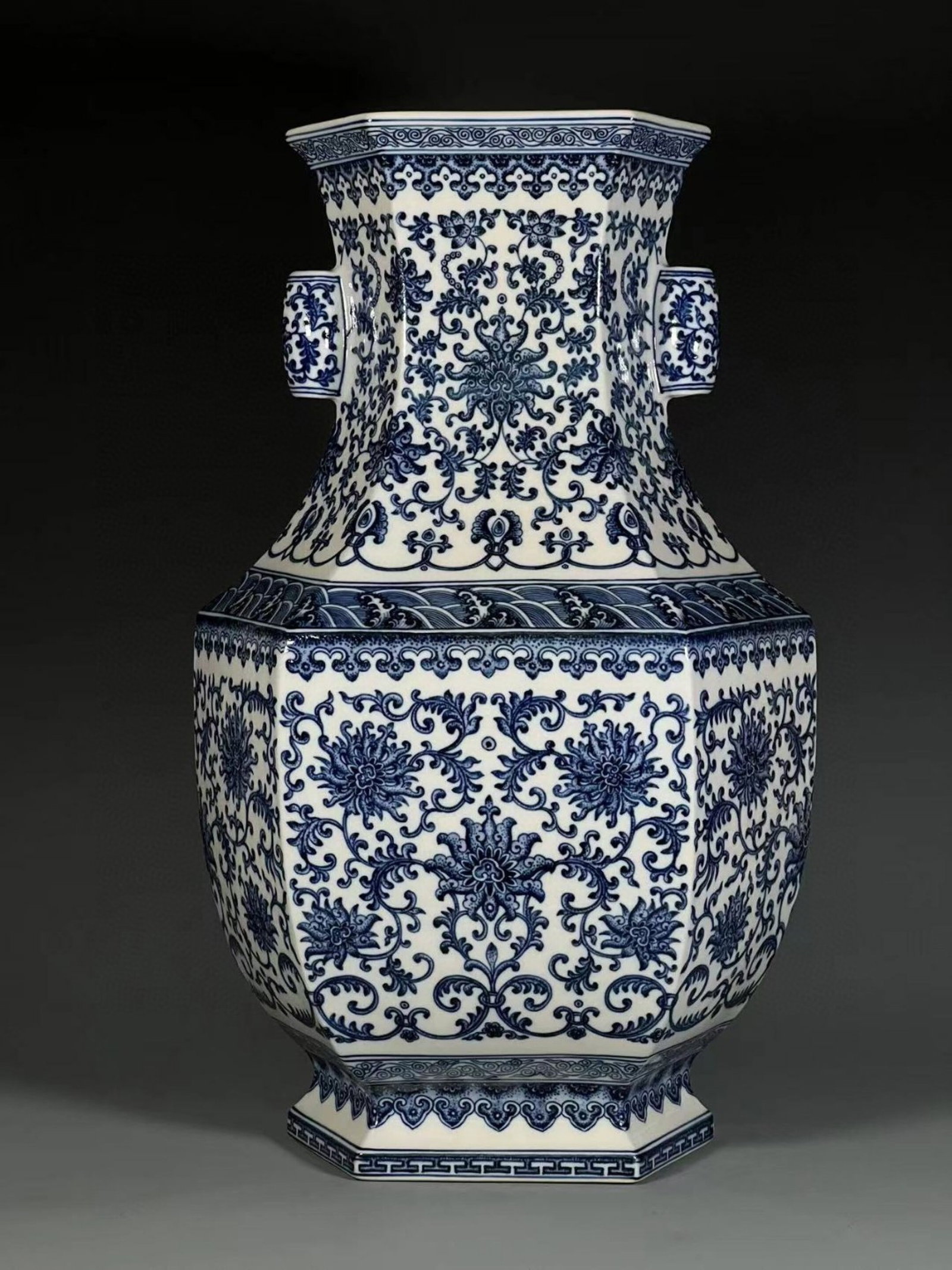 A Huge Blue and White Lotus Pattern Double-Ears Vase: A Huge Blue and White Lotus Pattern Double-Ears Vase,Qing Dynasty,China,Qianlong Six-character Mark,Size:19.6inx8.1in