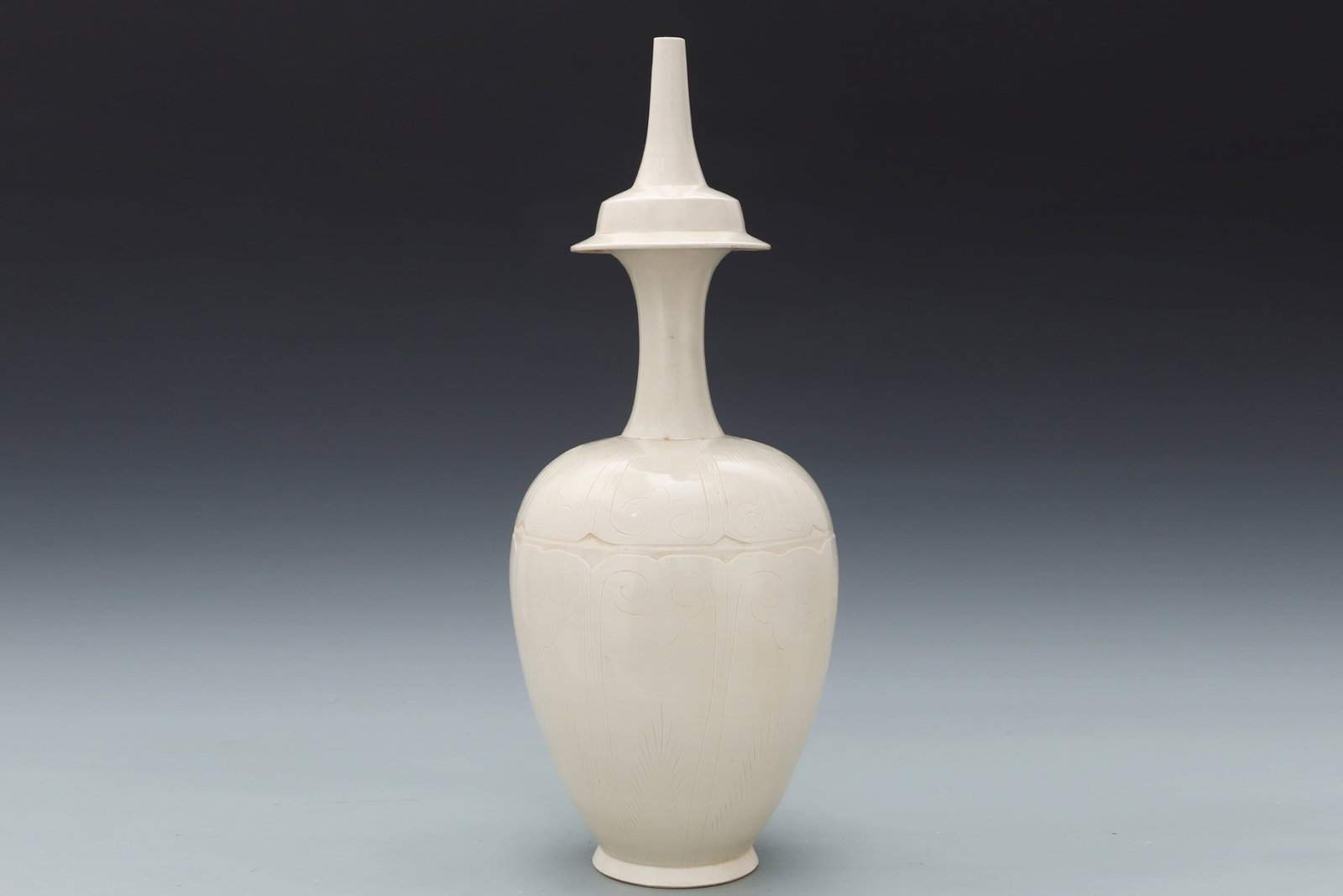 A Huge Ding yao White Glazed Flower Pattern Vase - 2