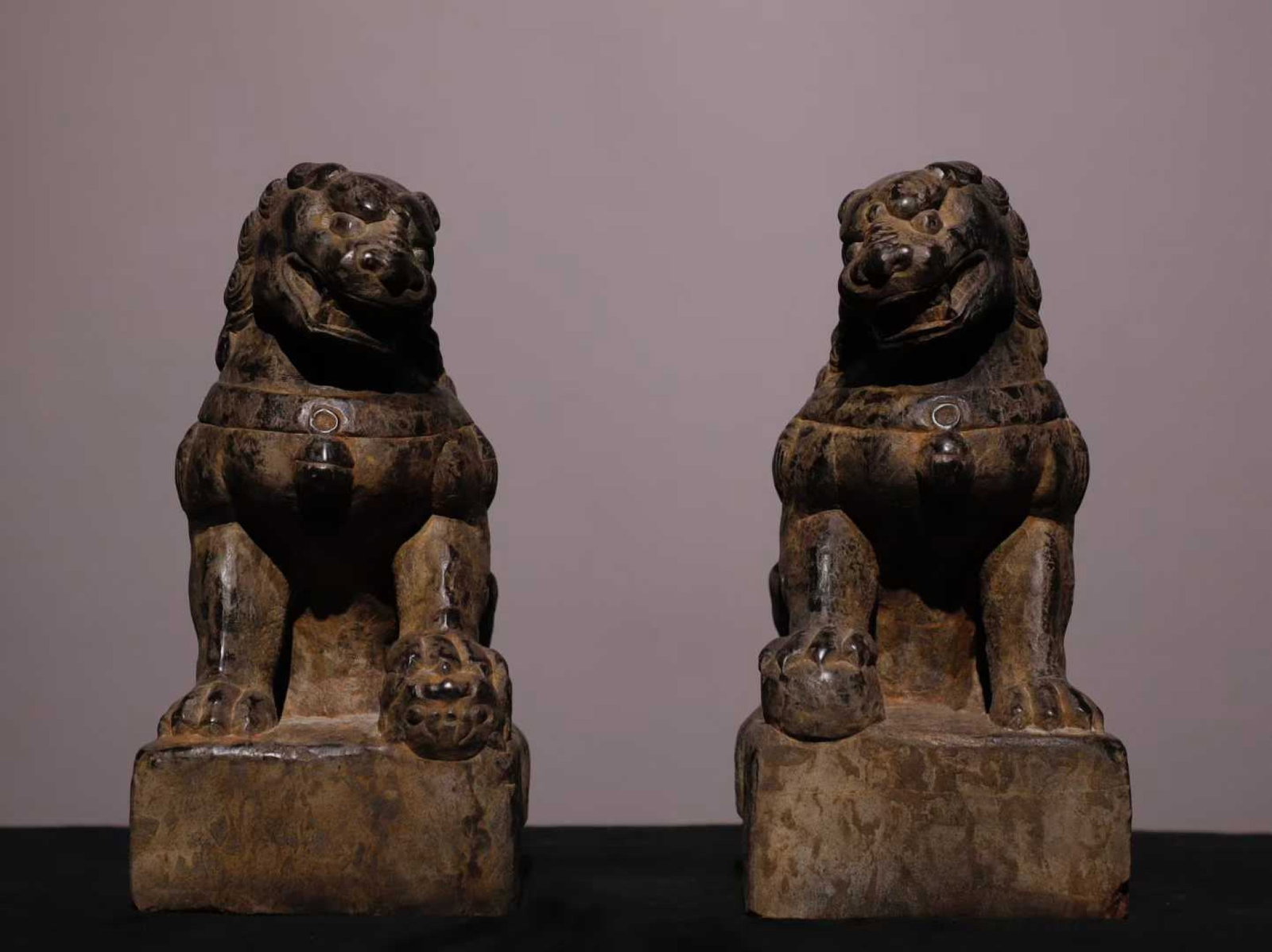 A Pair of Solemn Limestone Lion Ornament: A Pair of Solemn Limestone Lion Ornament,Ming Dynasty,China,Size:11inx5.5inx6.7in 一对青石狮子摆件,中国明代