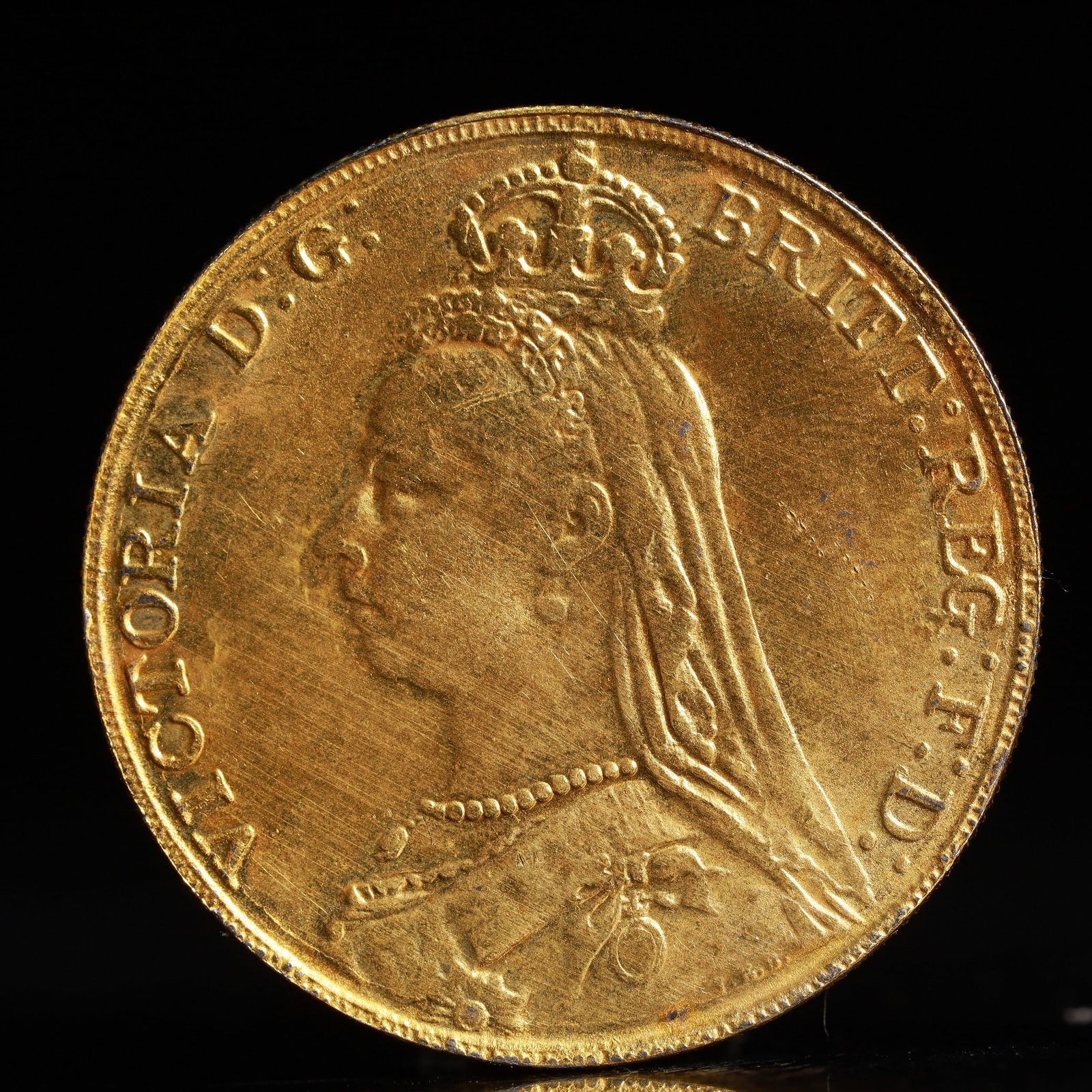1891 Victoria Gilt Silver Sovereign: 1891 Victoria Gilt Silver Sovereign, Size:1.5in, Weight:36.2g
