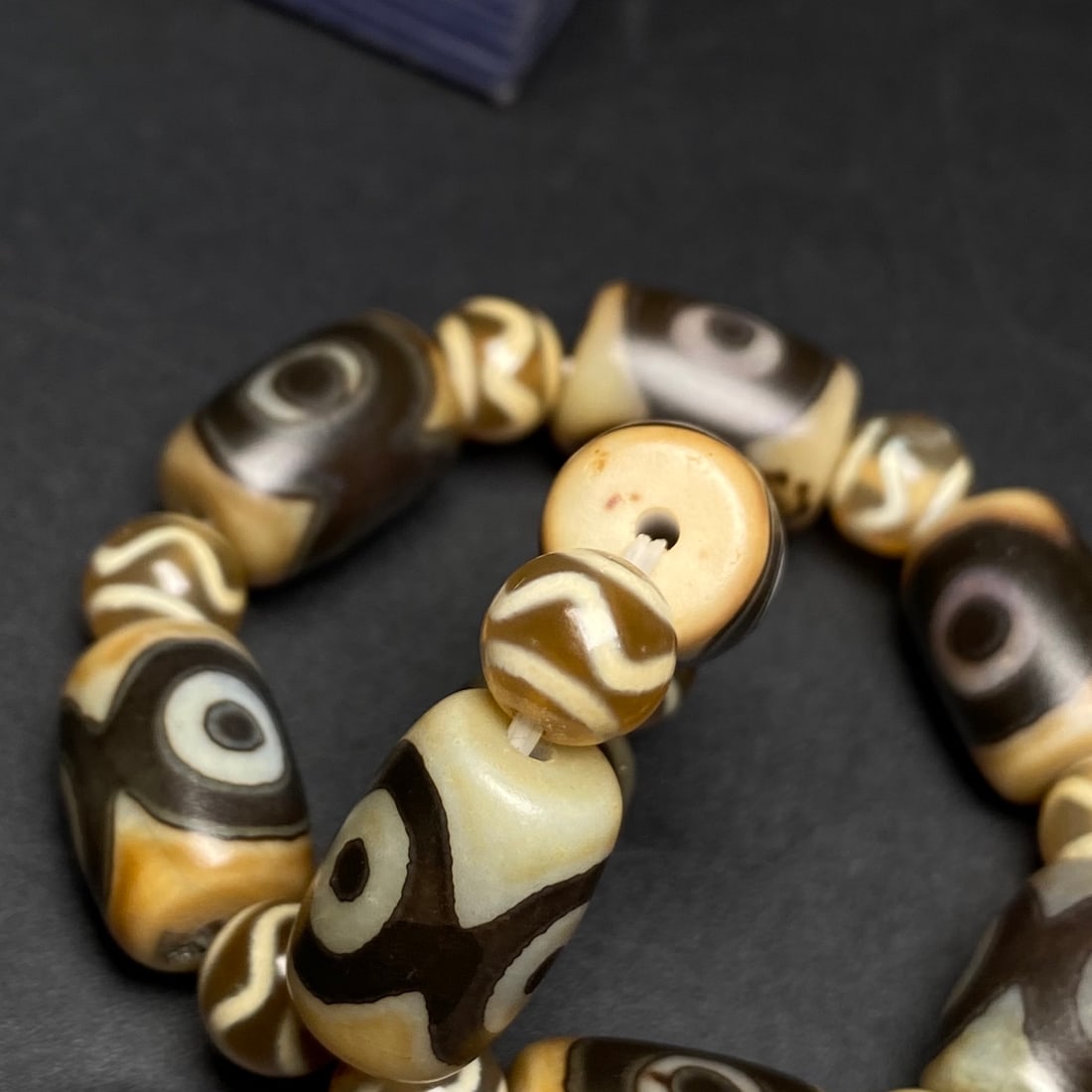 A Precious Dzi Bead Bracelets - 7