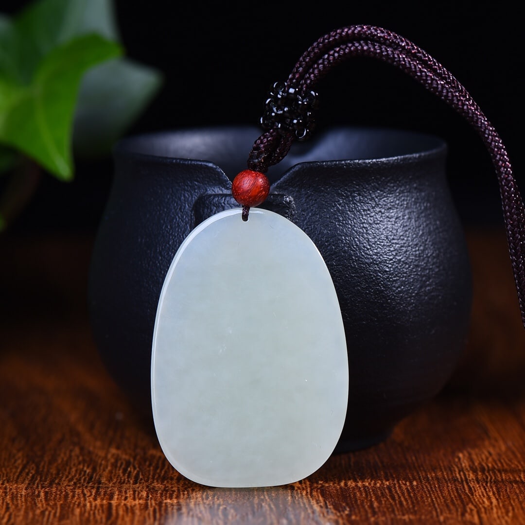An Exquisite White Jade Bodhisattva Pattern Pendant - 5