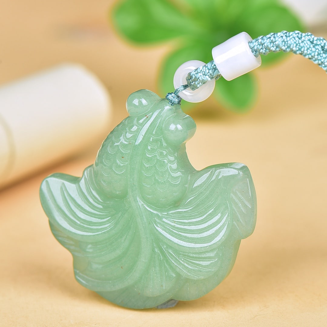 An Exquisite Greenish Jade Fish Pattern Pendant - 2