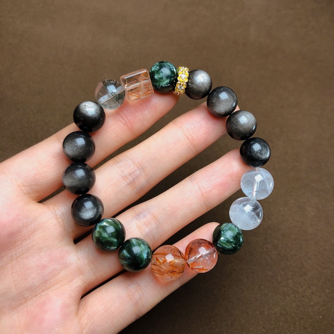 An Exquisite Crystal Silver Sheen Obsidian Bracelets: An Exquisite Crystal Silver Sheen Obsidian Bracelets,Size:0.4in,Weight:30.2g 水晶银曜石手串