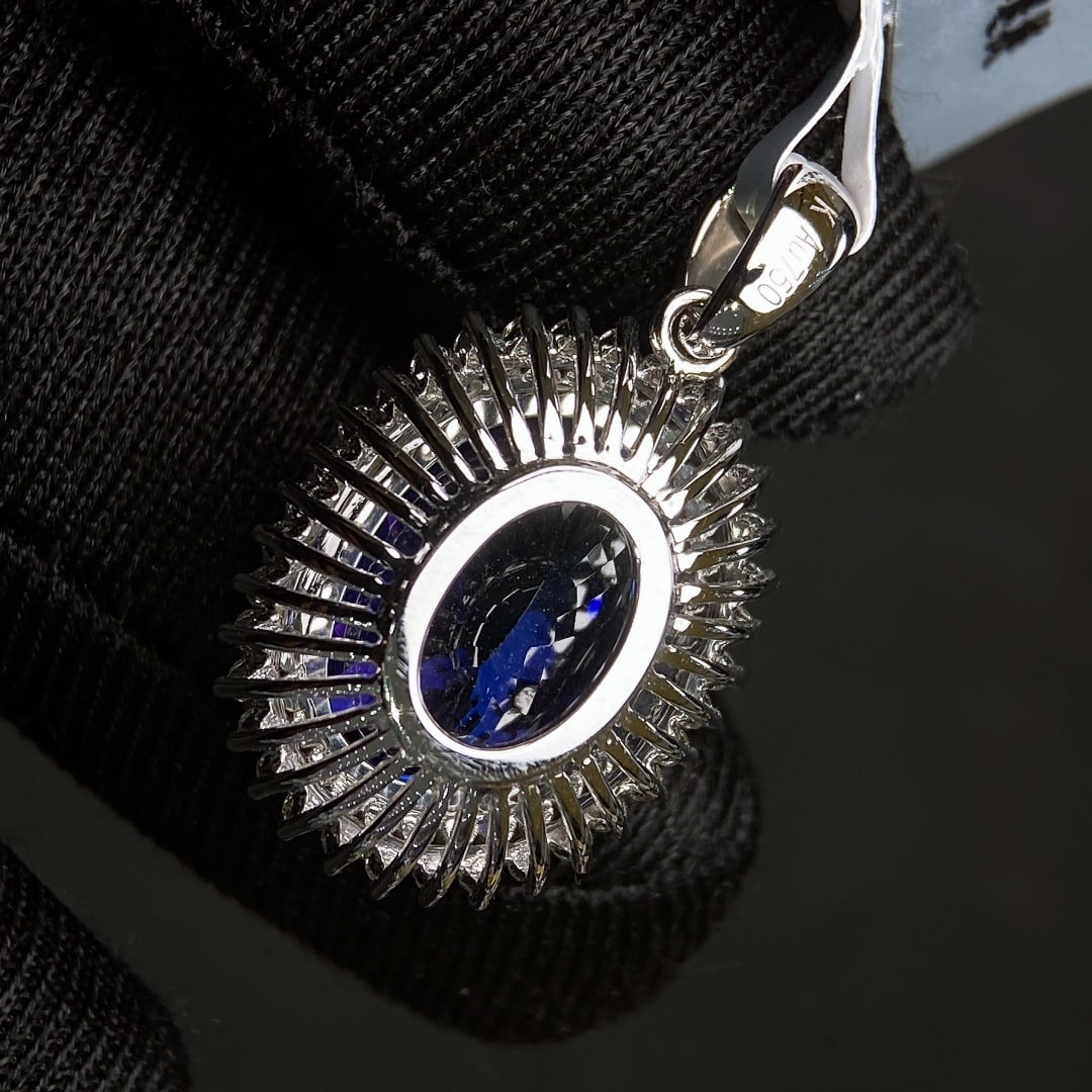 6.96Ctw Natural Tanzanite Sapphire Necklace: 6.96Ctw Natural Tanzanite Sapphire Necklace,Size:0.5inx0.4in 6.96Ctw天然坦桑石蓝宝石项链