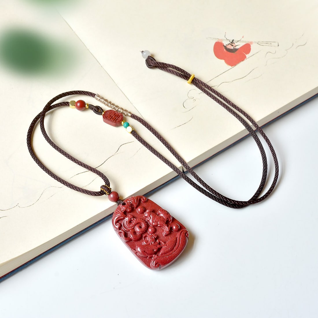 An Exquisite Cinnabar Animal Pattern Pendant - 5