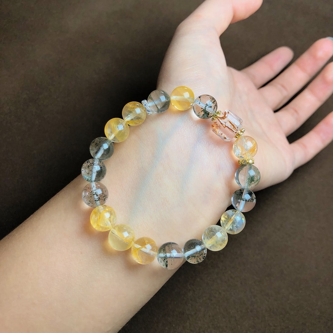 An Exquisite Crystal Bracelets - 3