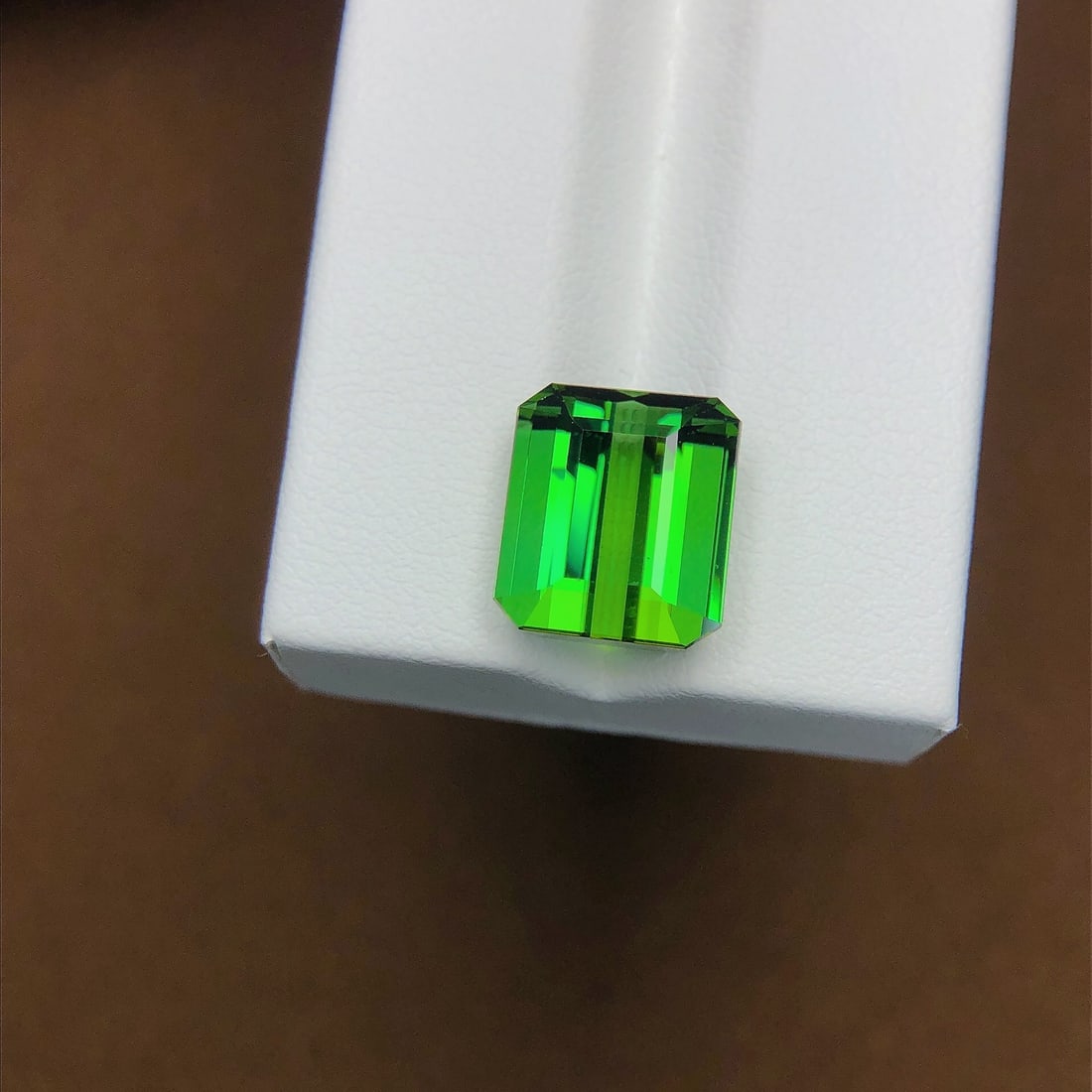 8.28Ctw Natural Tourmaline Loose: 8.28Ctw Natural Tourmaline Loose,Size:0.4inx0.4inx0.3in 8.28Ctw天然碧玺裸石