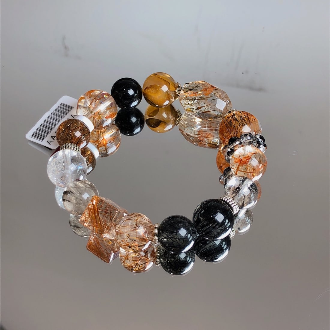 An Exquisite Crystal Bracelet - 2