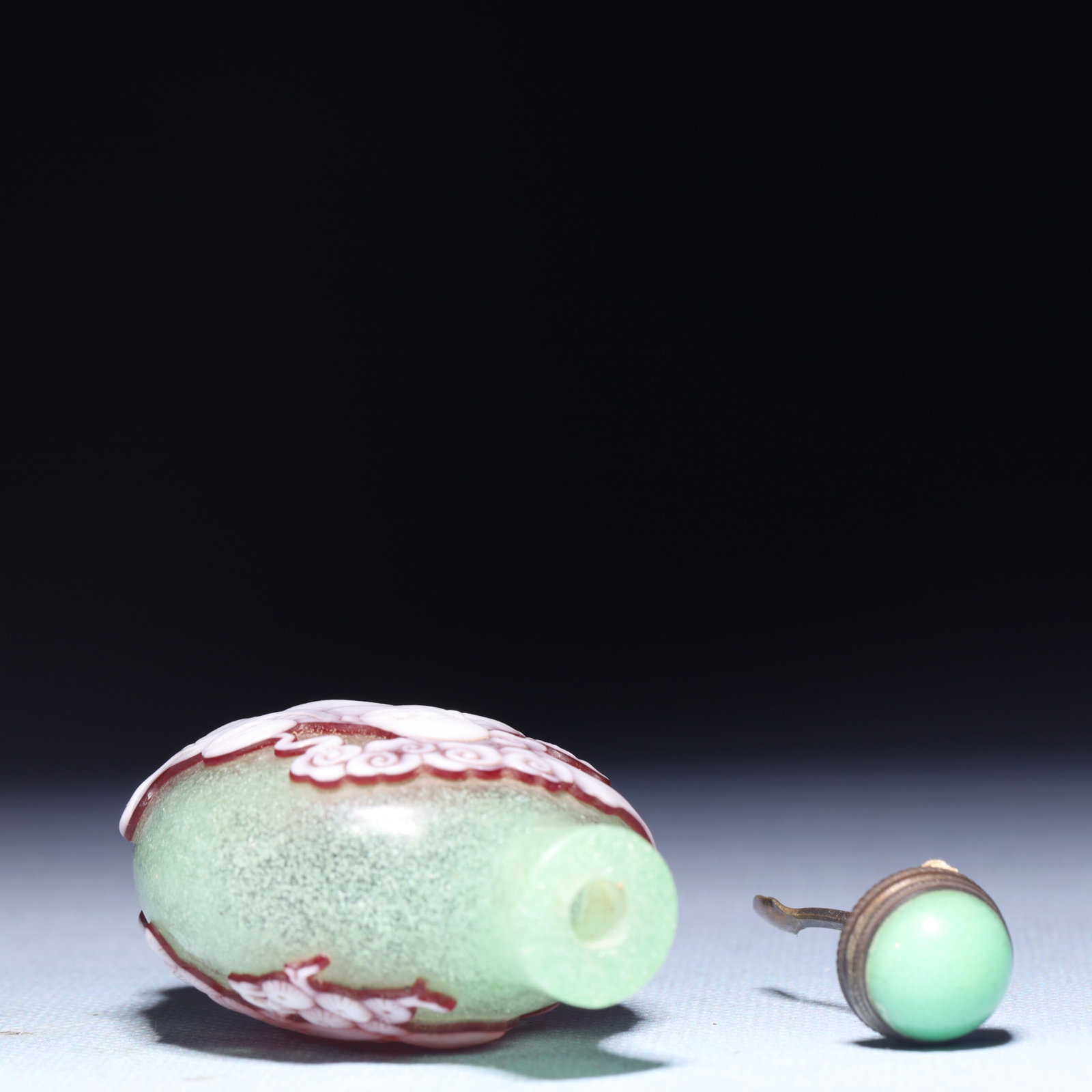 An Exquisite Glass Figure Pattern Snuff Bottle - 6