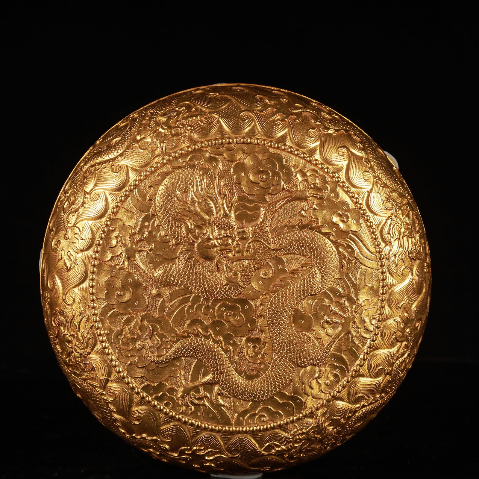 An Exquisite Gilt Bronze Dragon Pattern Box with Cover - 3