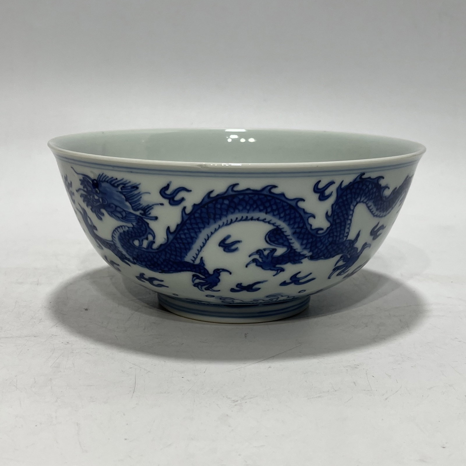 An Exquisite Blue and White Dragon Pattern Bowl (1 of 9)