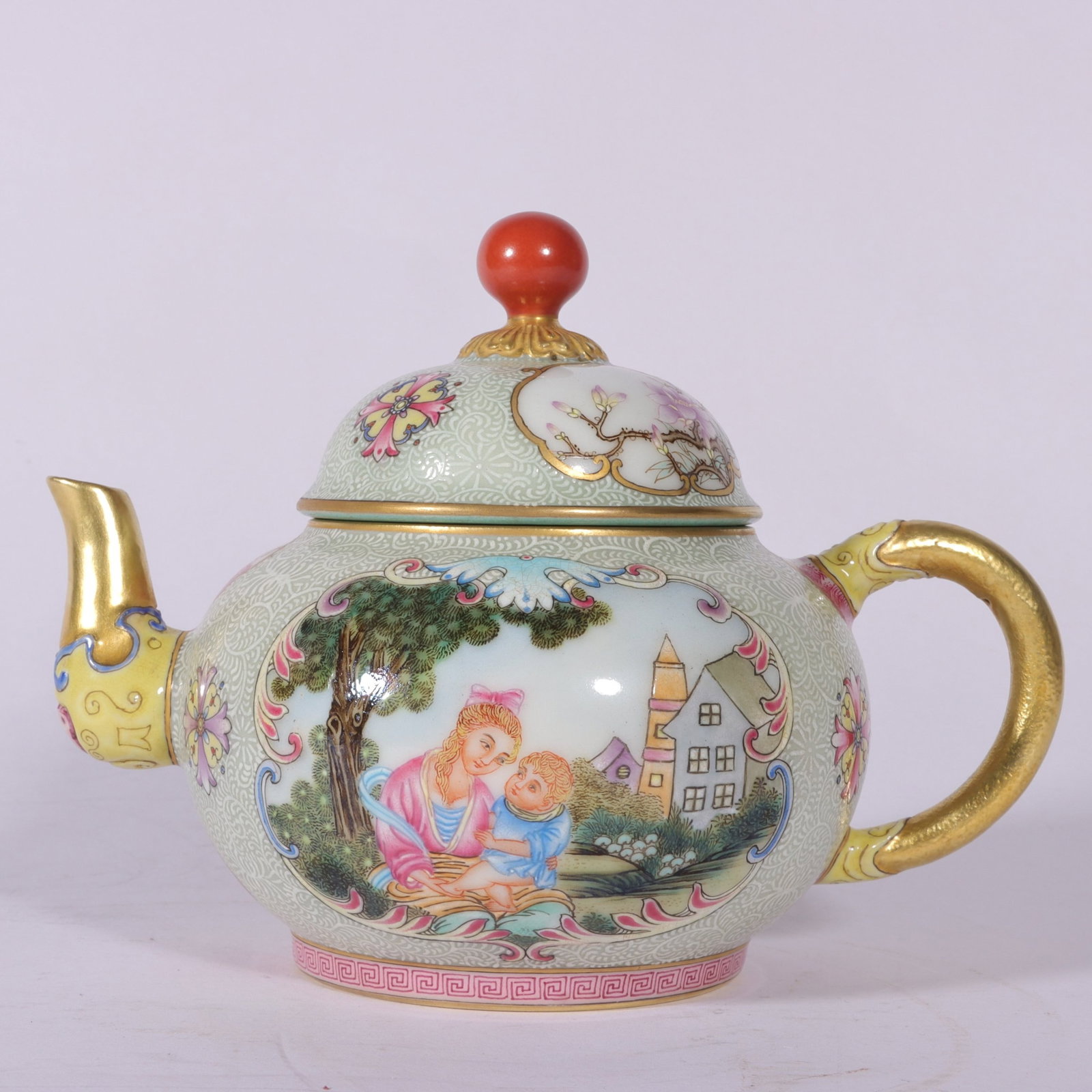 An Exquisite Enamel White Ground Painted Gold Flower and Figure Pattern Teapot: An Exquisite Enamel White Ground Painted Gold Flower and Figure Pattern Teapot,Qing Dynasty, China,Qianlong Four-character Mark,Size:5.1inx2.8inx4.3inx2.8in
