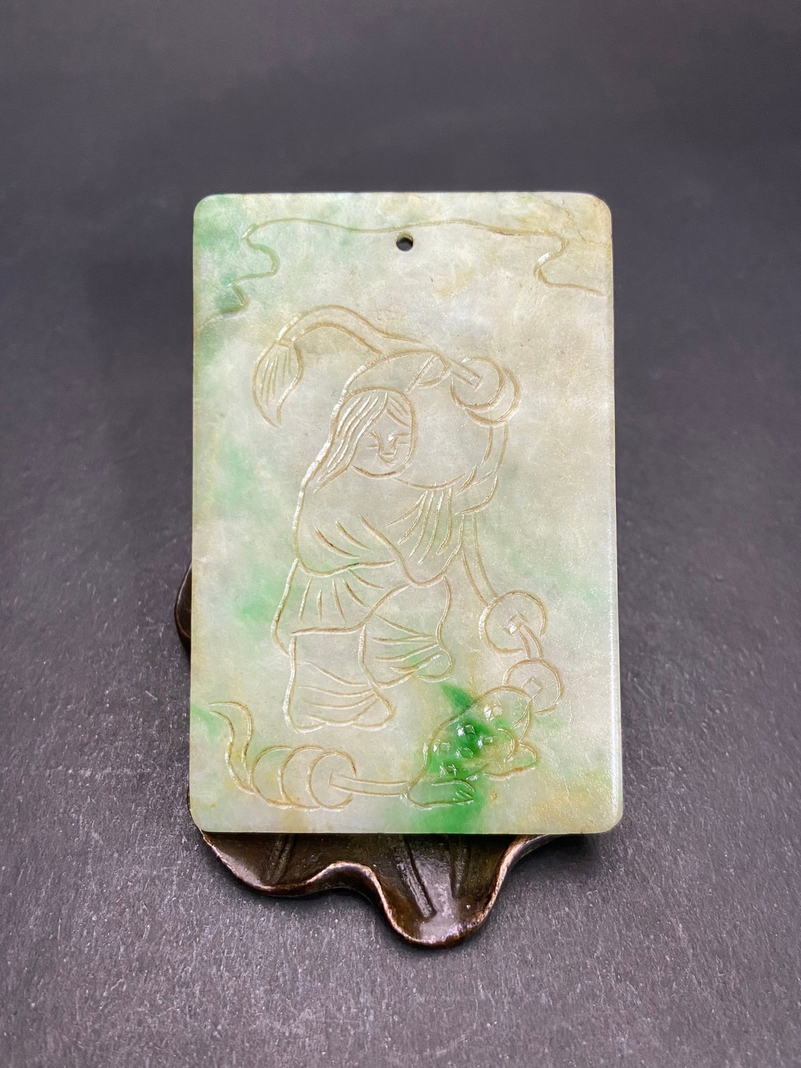 An Exquisite Jadeite Golden Toad Figure Pattern Pendant,with poem (1 of 7)