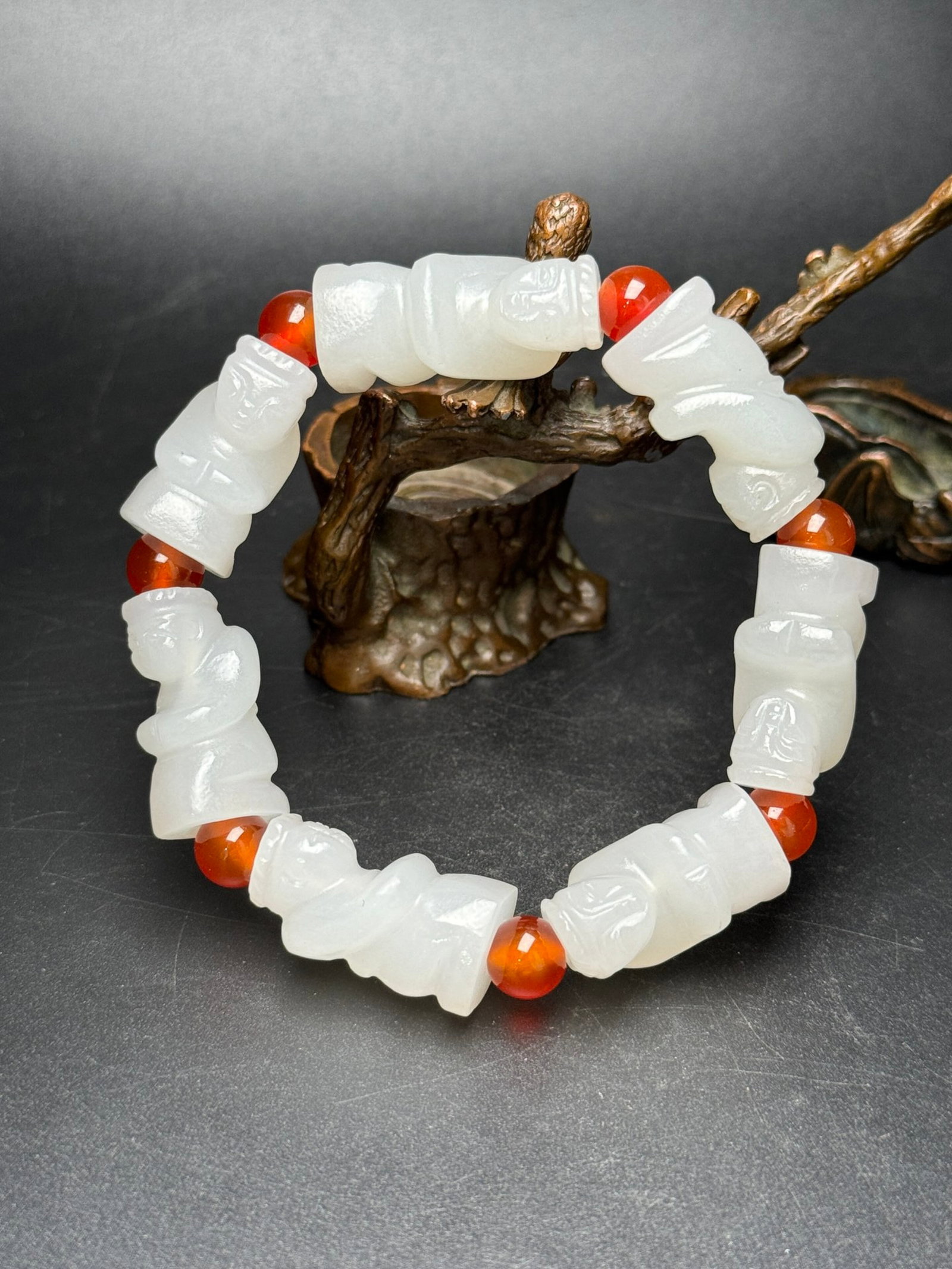 An Exquisite White Jade Figure Pattern Bracelets - 7