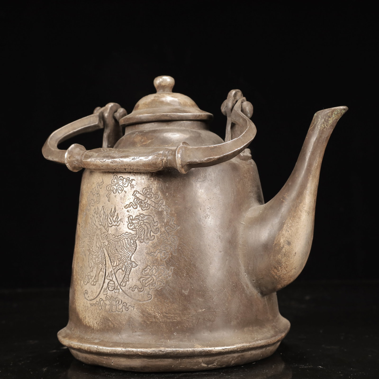 An Exquisite Silver-Plated Bronze Auspicious Beast Pattern Ewer - 2