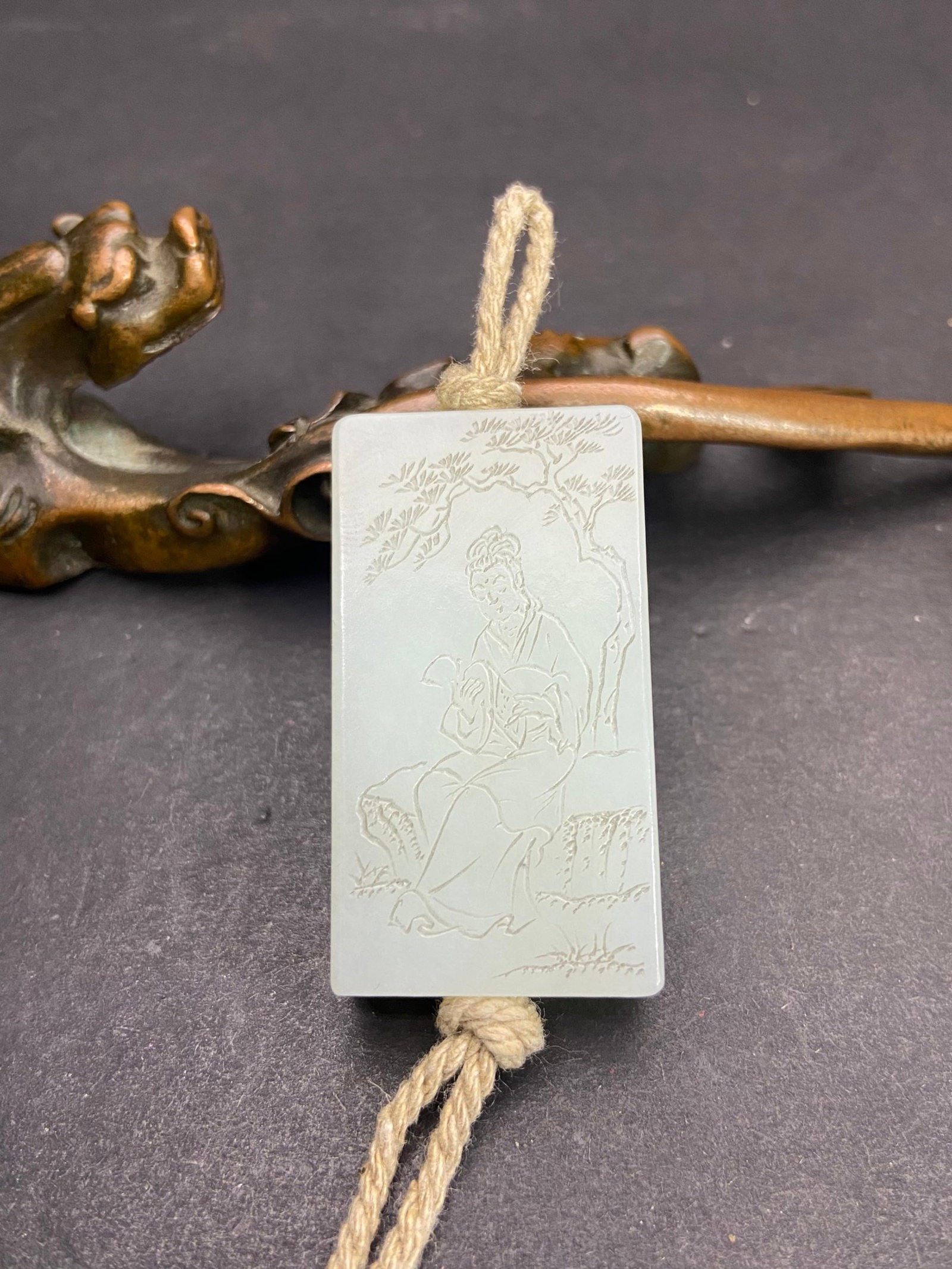 An Exquisite White Jade Character and Story Pattern Pendant,with poem: An Exquisite White Jade Character and Story Pattern Pendant,with poem,Qing Dynasty,China,Size:44mmx24.3mmx11.4mm,Weight:36g 白玉人物故事纹挂件,