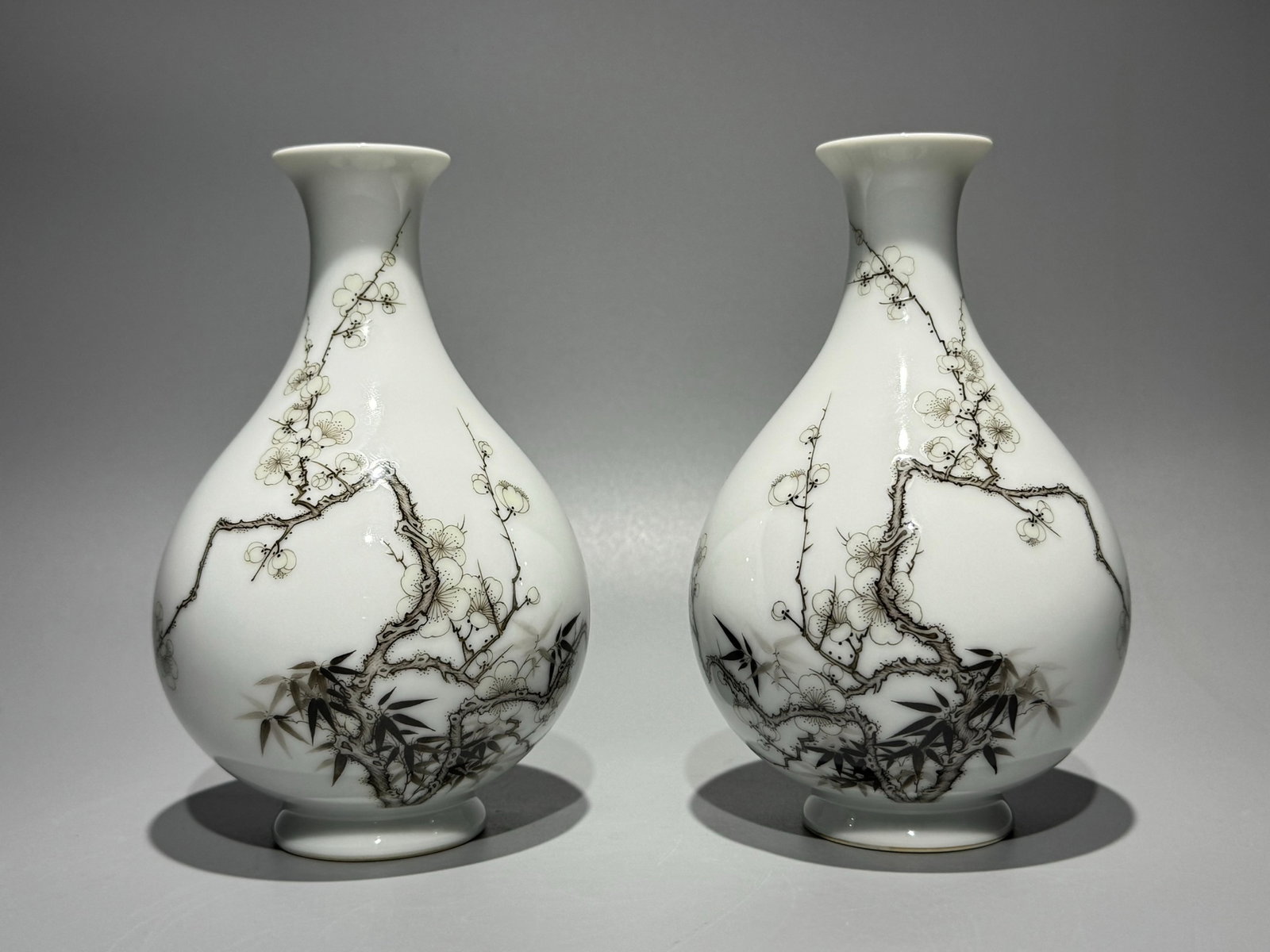 A Pair of Exquisite Ink Color Plum Blossom and Bamboo Pattern Vases,With Poem: A Pair of Exquisite Ink Color Plum Blossom and Bamboo Pattern Vases,With Poem,Qing Dynasty,China,Yongzheng Four-character Mark,Size:6.5inx4.1in 一对墨彩梅竹纹