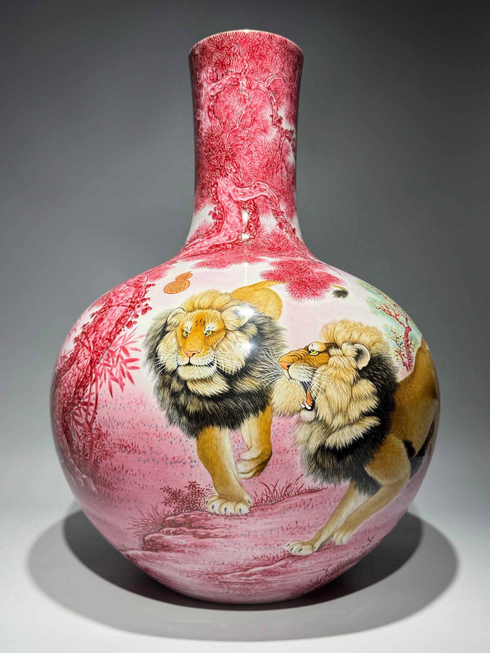 A Huge Ruby red-Glazed Painted Gold Lion Pattern Vase,With Poem: A Huge Ruby red-Glazed Painted Gold Lion Pattern Vase,With Poem,Qing Dynasty,China,Qianlong Six-character Mark,Size:21.1inx15.4in