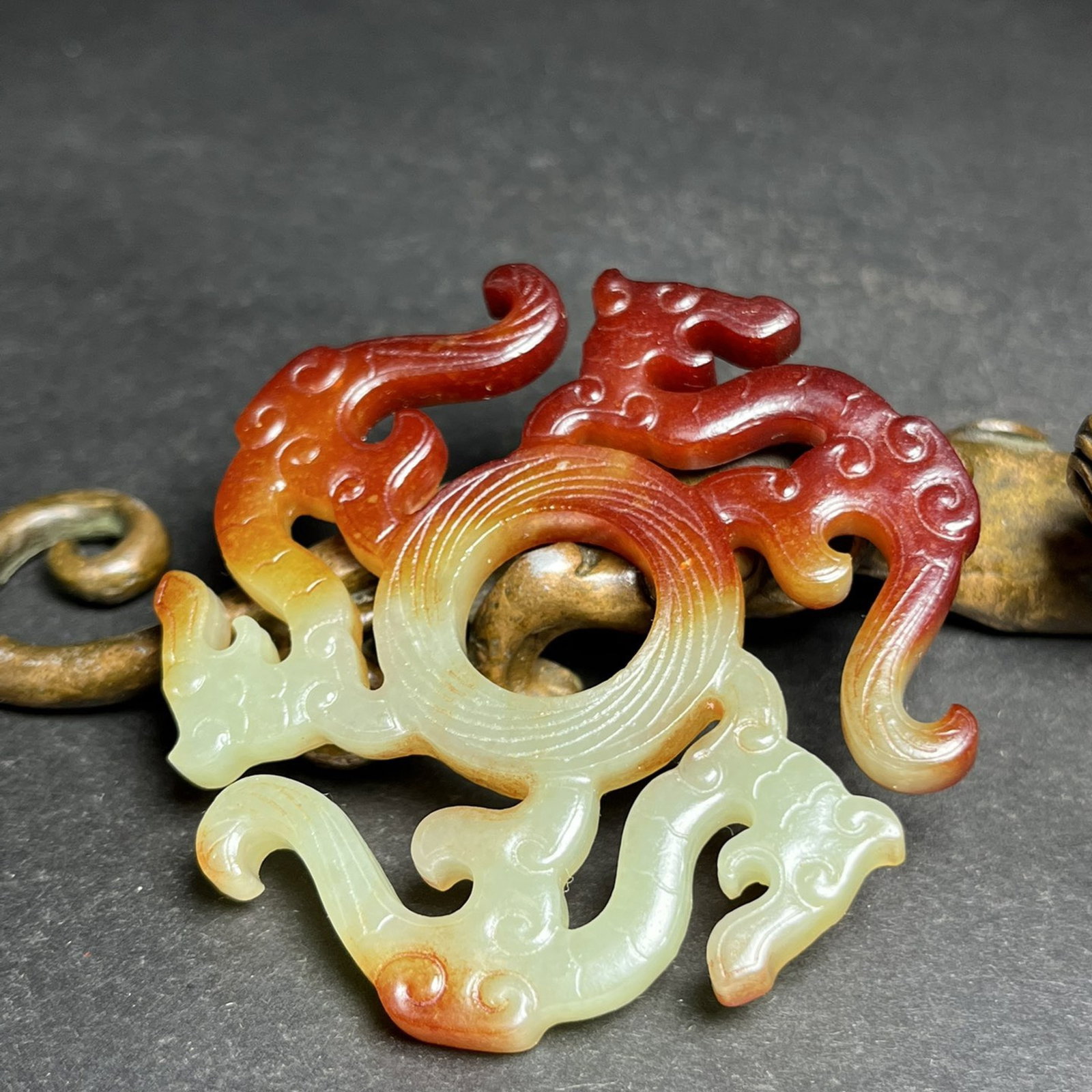 An Exquisite White Jade Dragon Pattern Pendant: An Exquisite White Jade Dragon Pattern Pendant,Qing Dynasty,China,Size:63mmx6mmx63mm,Weight:33g 白玉龙纹挂件,中国清代