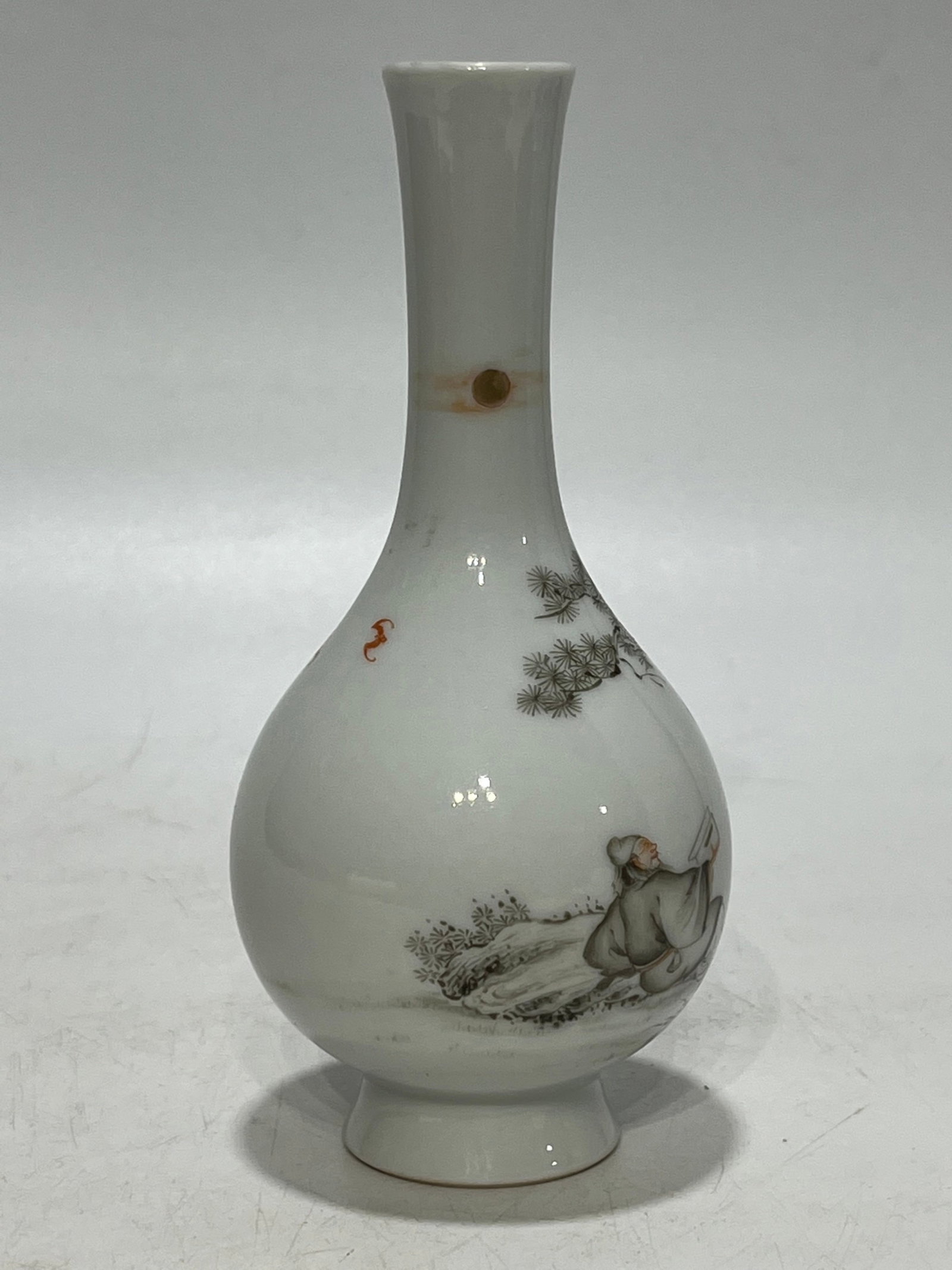 An Exquisite Ink Color Figure Pattern Vase - 3