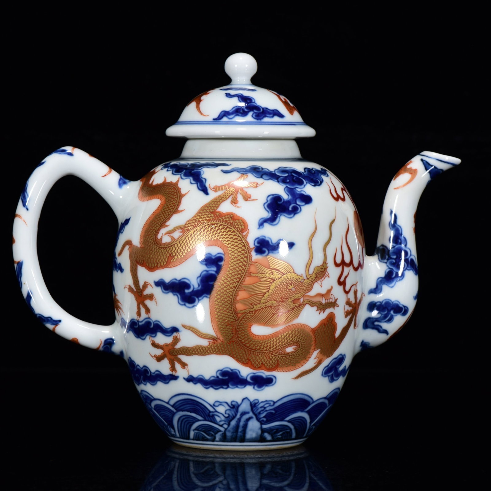 An Exquisite Blue and White Iron-Red Glazed Painted Gold Seawater,Auspicious Cloud and Dragon: An Exquisite Blue and White Iron-Red Glazed Painted Gold Seawater,Auspicious Cloud and Dragon Pattern Ewer,Qing Dynasty, China,Qianlong Six-character Mark,Size:6.3inx7.1in