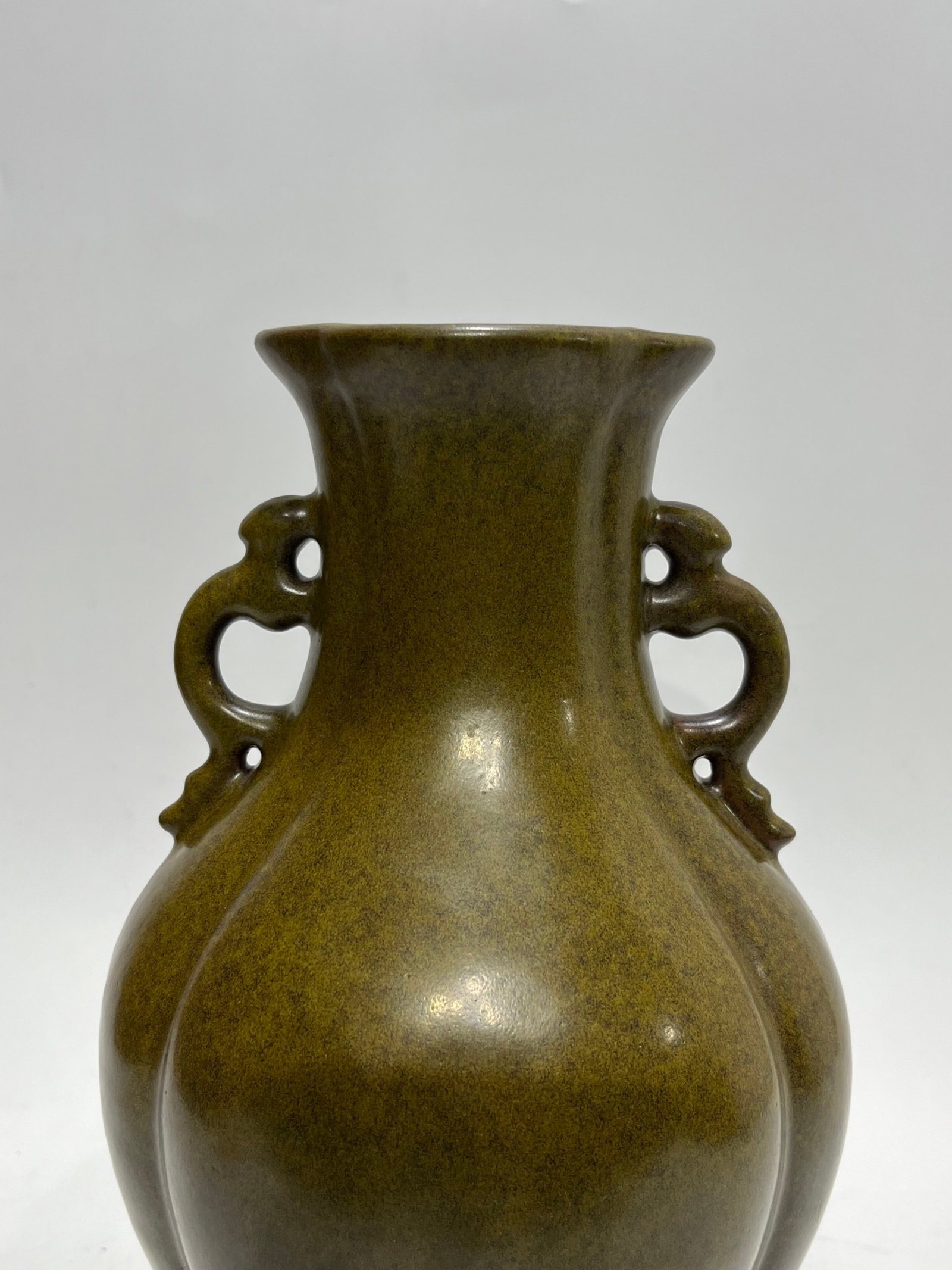 A Rare Teadust Glazed Double-Ears Vase - 2
