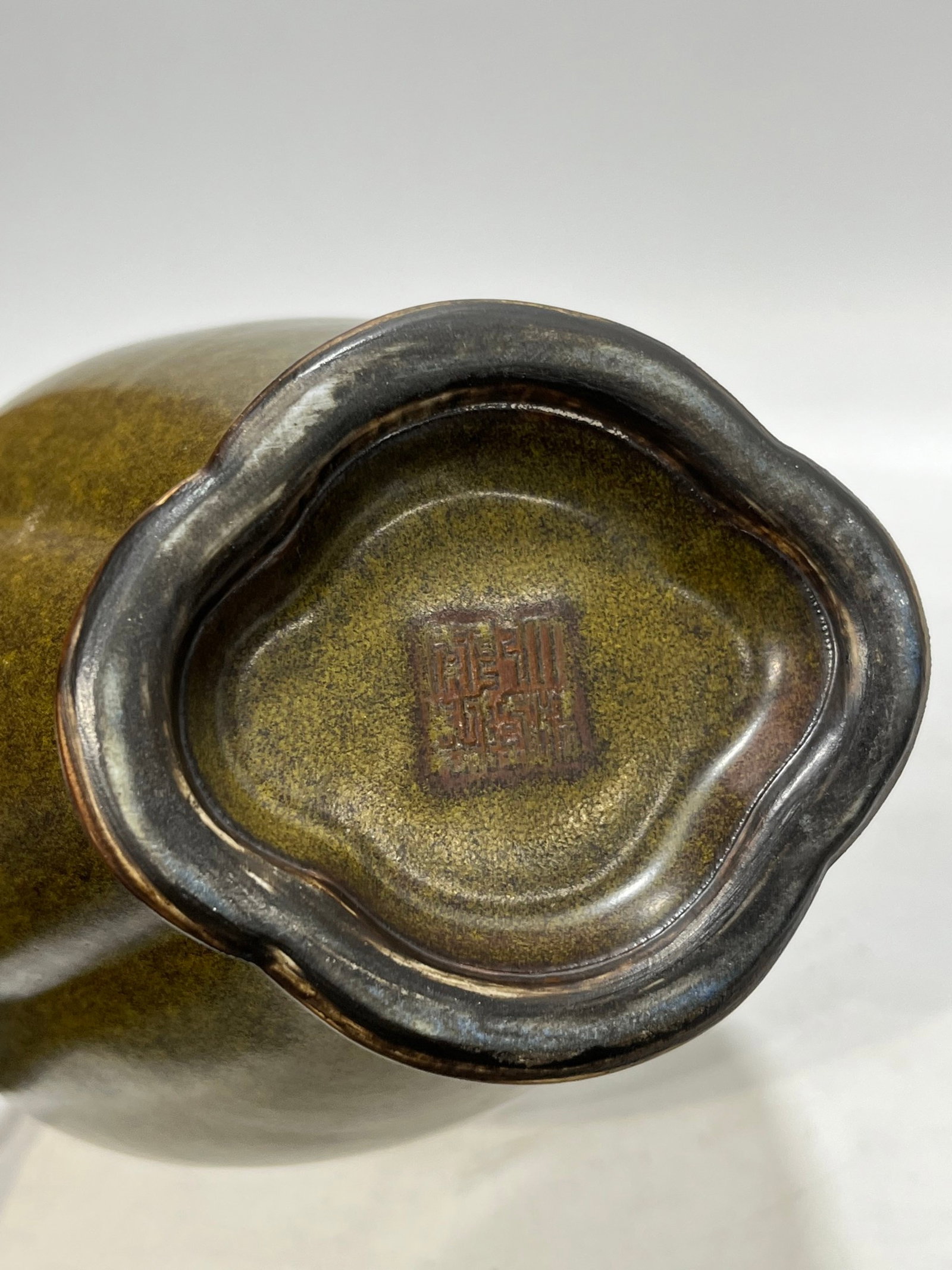 A Rare Teadust Glazed Double-Ears Vase - 8