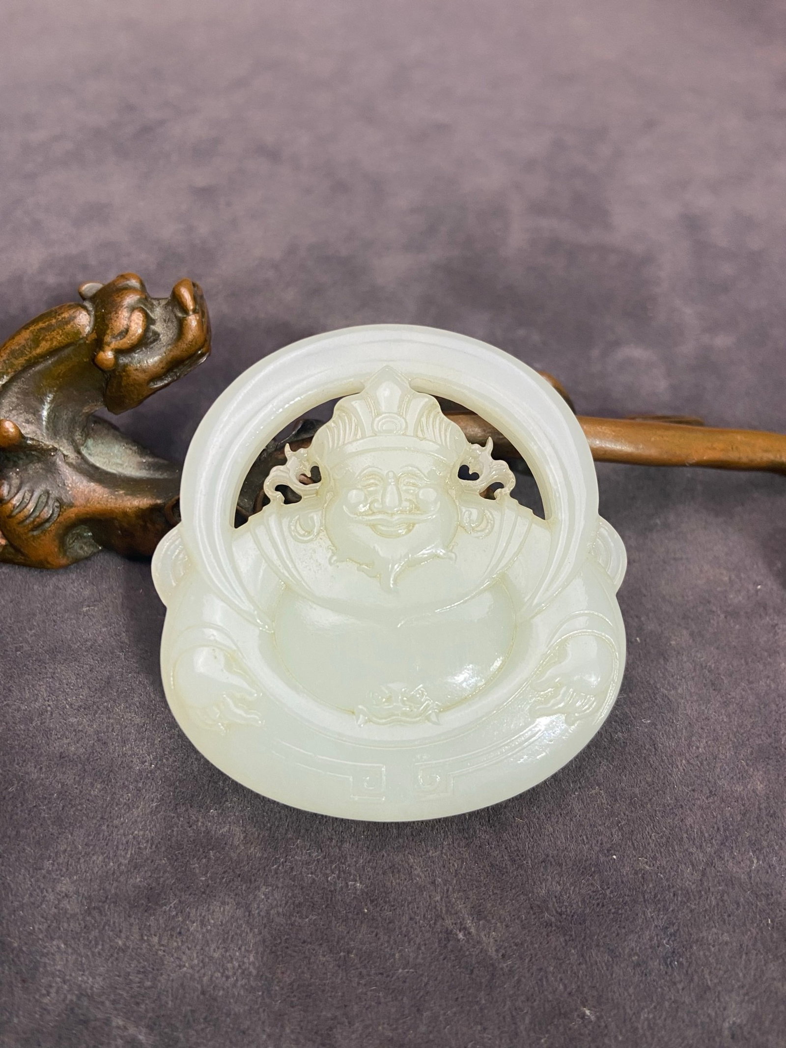 An Exquisite White Jade Statue of Mammon Pendant: An Exquisite White Jade Statue of Mammon Pendant,Qing Dynasty,China,Size:53mmx50mmx10.5mm,Weight:44g 白玉财神像挂件,中国清代