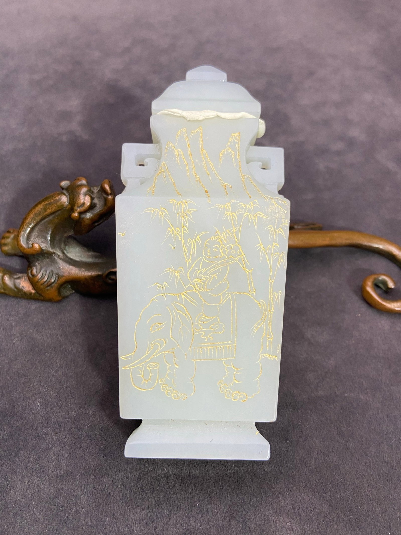 An Exquisite White Jade Painted Gold Landscape and Figure Pattern Double-Ears Bottle,with poem: An Exquisite White Jade Painted Gold Landscape and Figure Pattern Double-Ears Bottle,with poem,Qing Dynasty,China,Size:100mmx42.6mmx20.3mm,Weight:122g