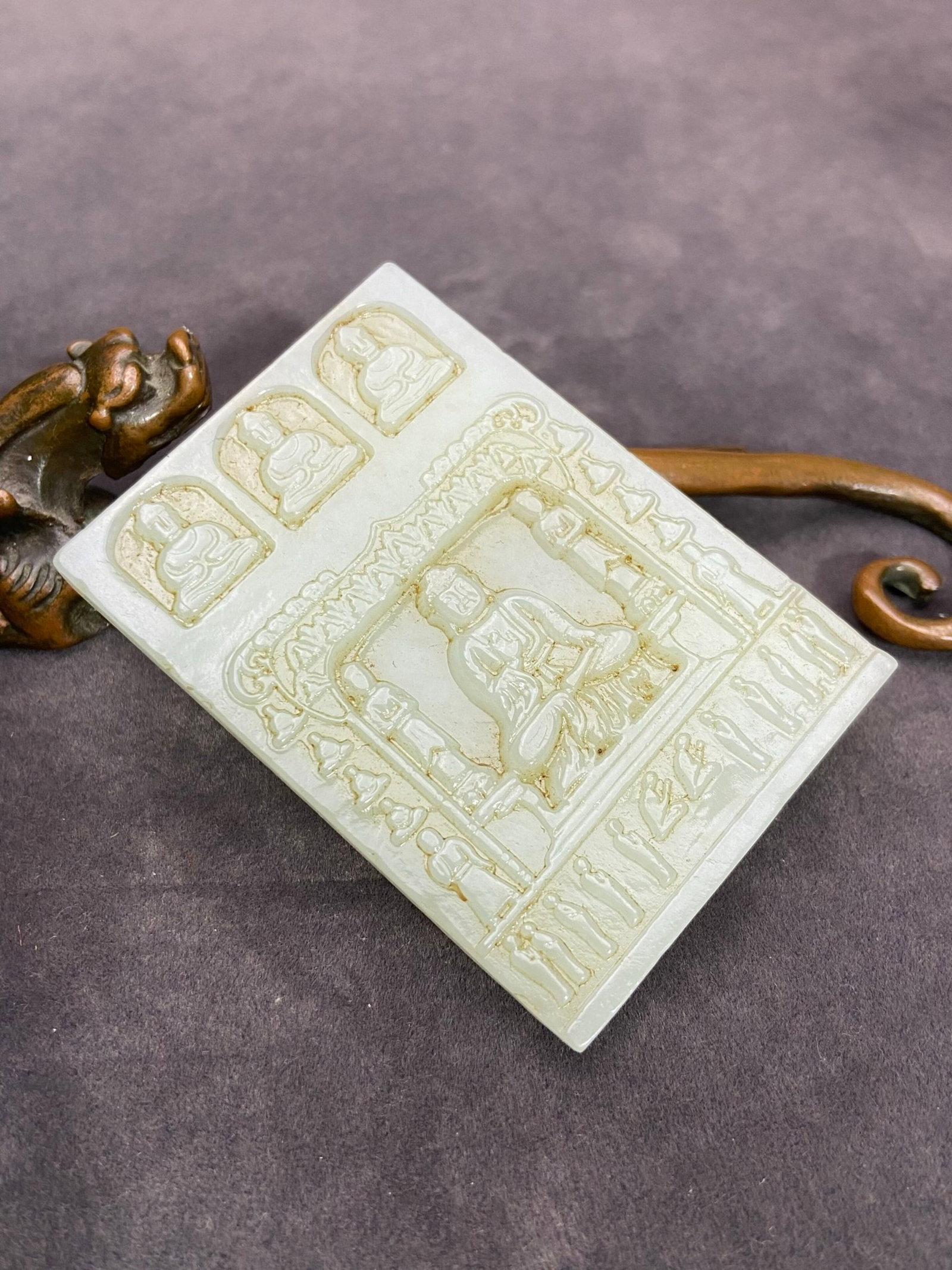 An Exquisite White Jade Buddha Statue Pattern Pendant - 2
