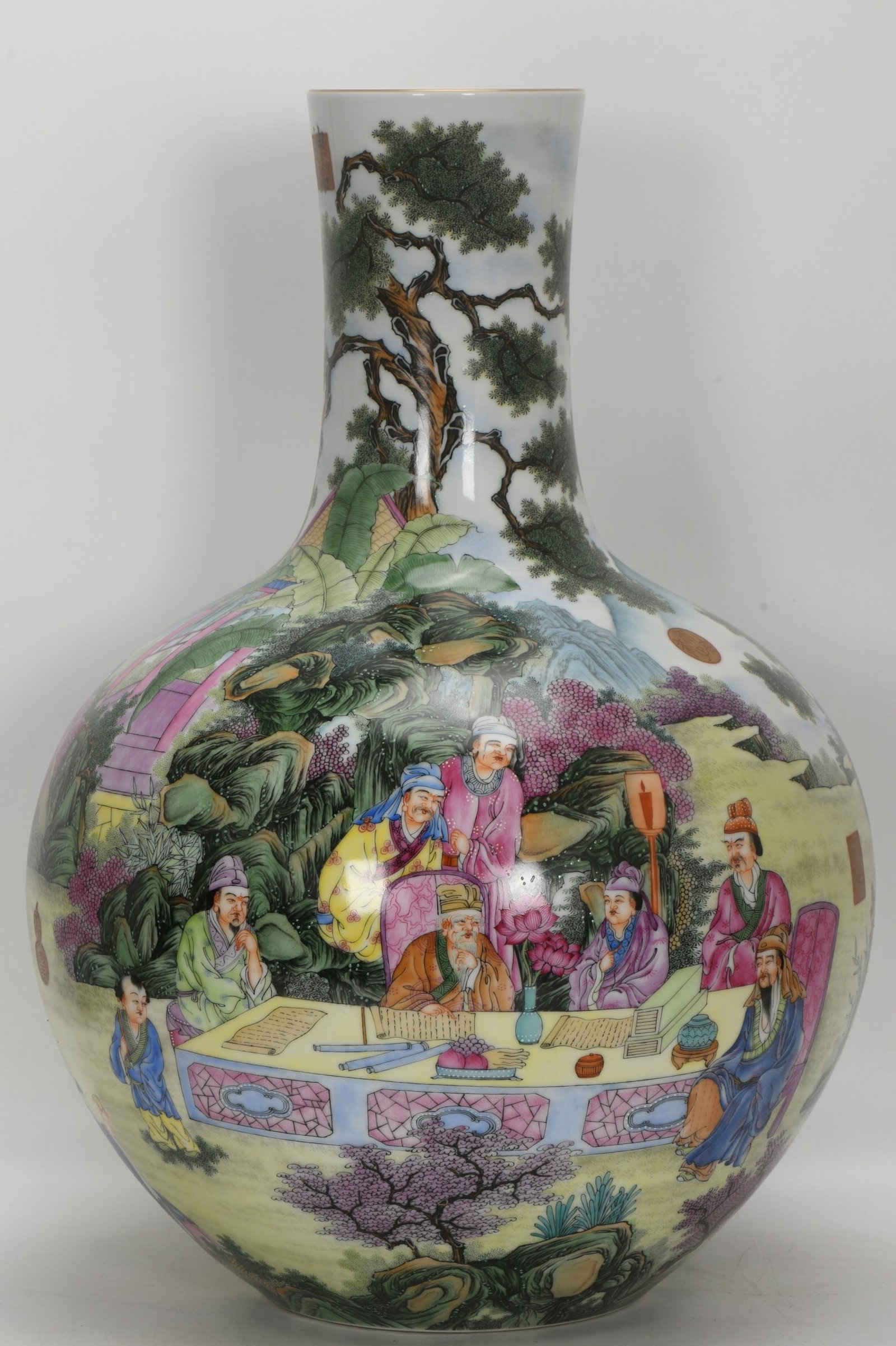 A Huge Enamel Character and Story Pattern Vase,with poem: A Huge Enamel Character and Story Pattern Vase,with poem,Qing Dynasty,China,Qianlong Six-character Mark,Size:21.8inx15.2in 珐琅彩人物故事纹瓶,