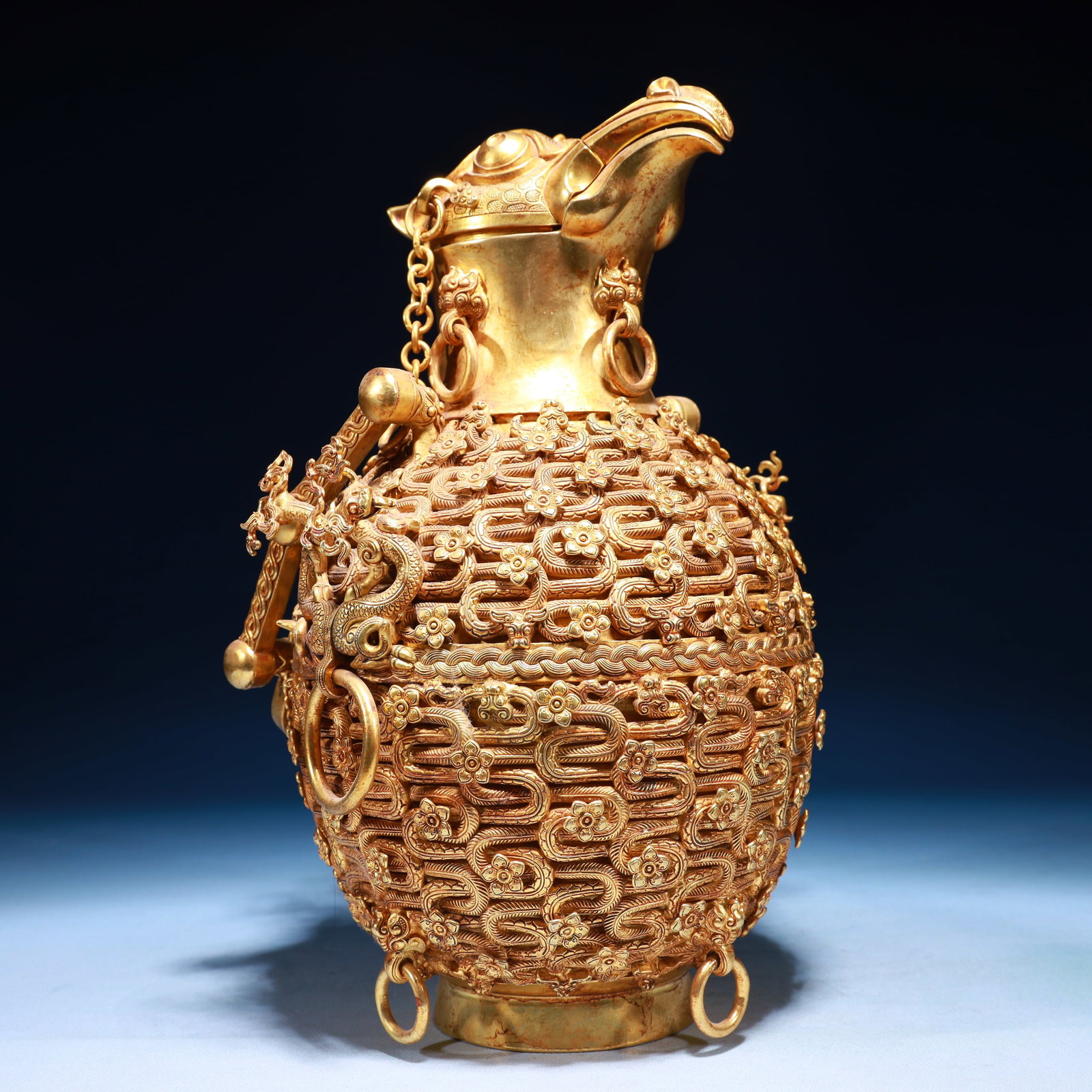 An Exquisite Gilt Bronze Dragon Pattern Ewer - 4