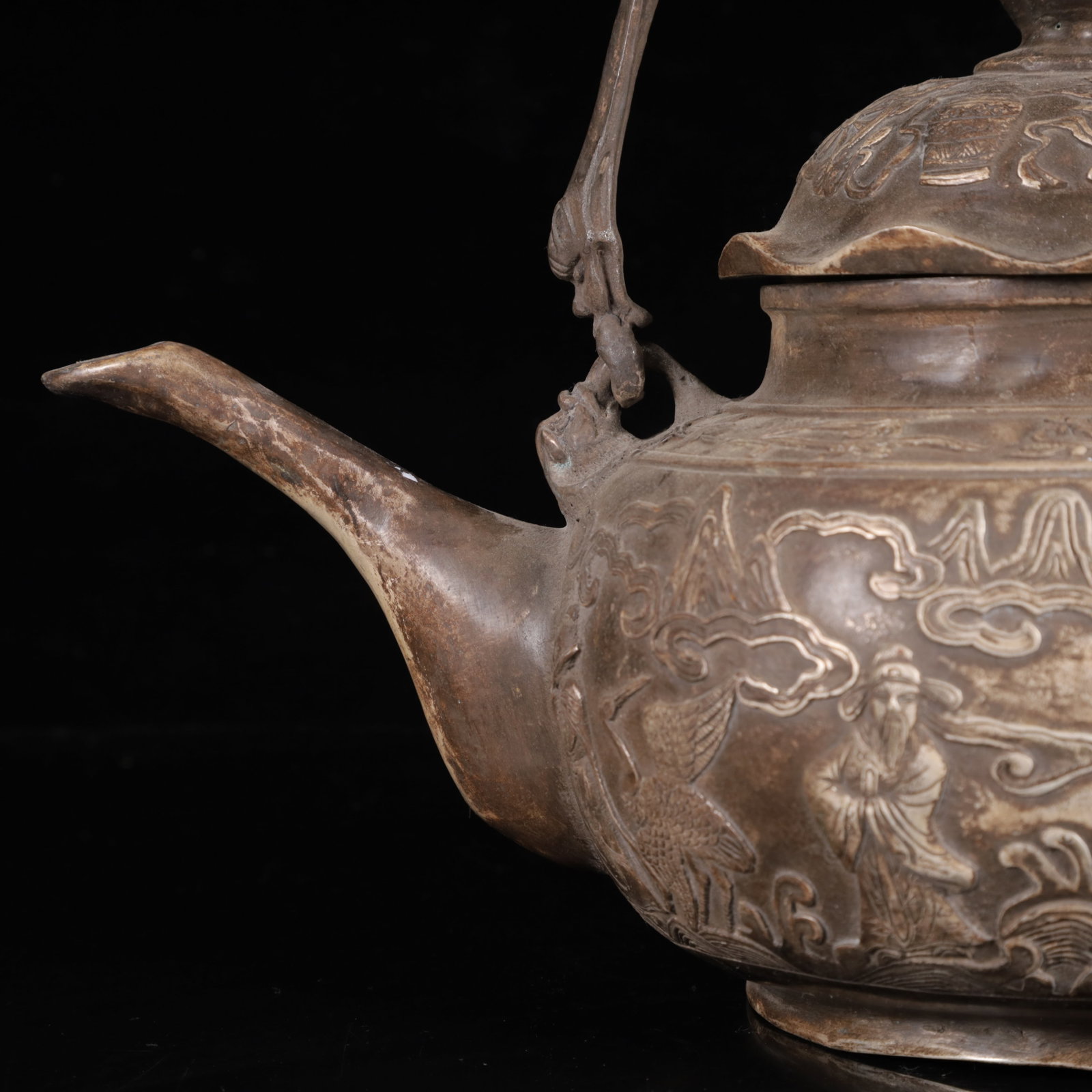 An Exquisite Silver-Plated Bronze Figure Pattern Ewer - 3
