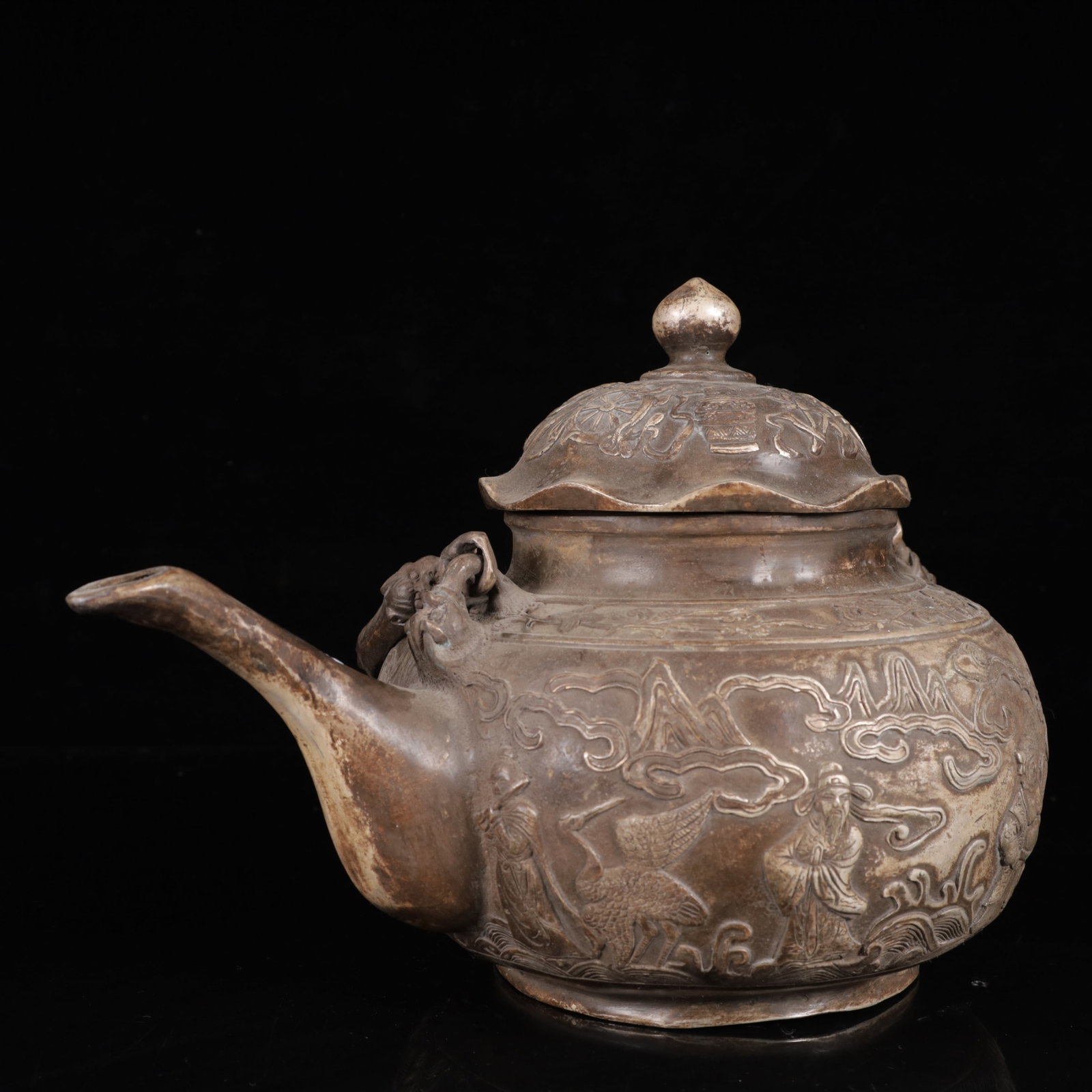 An Exquisite Silver-Plated Bronze Figure Pattern Ewer - 6