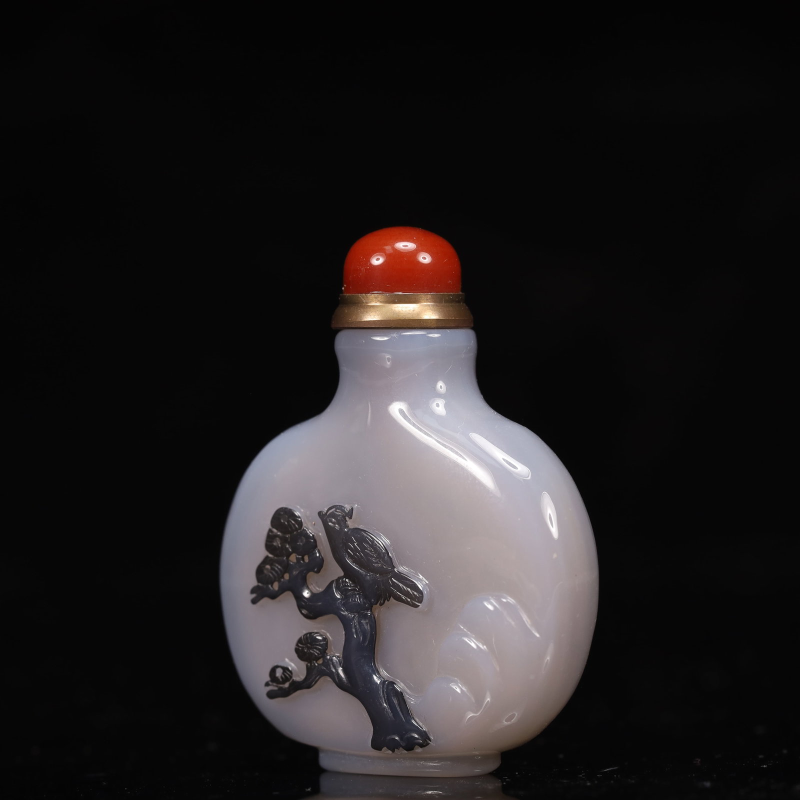 An Exquisite Agate Pine and Bird Pattern Snuff Bottle - 2