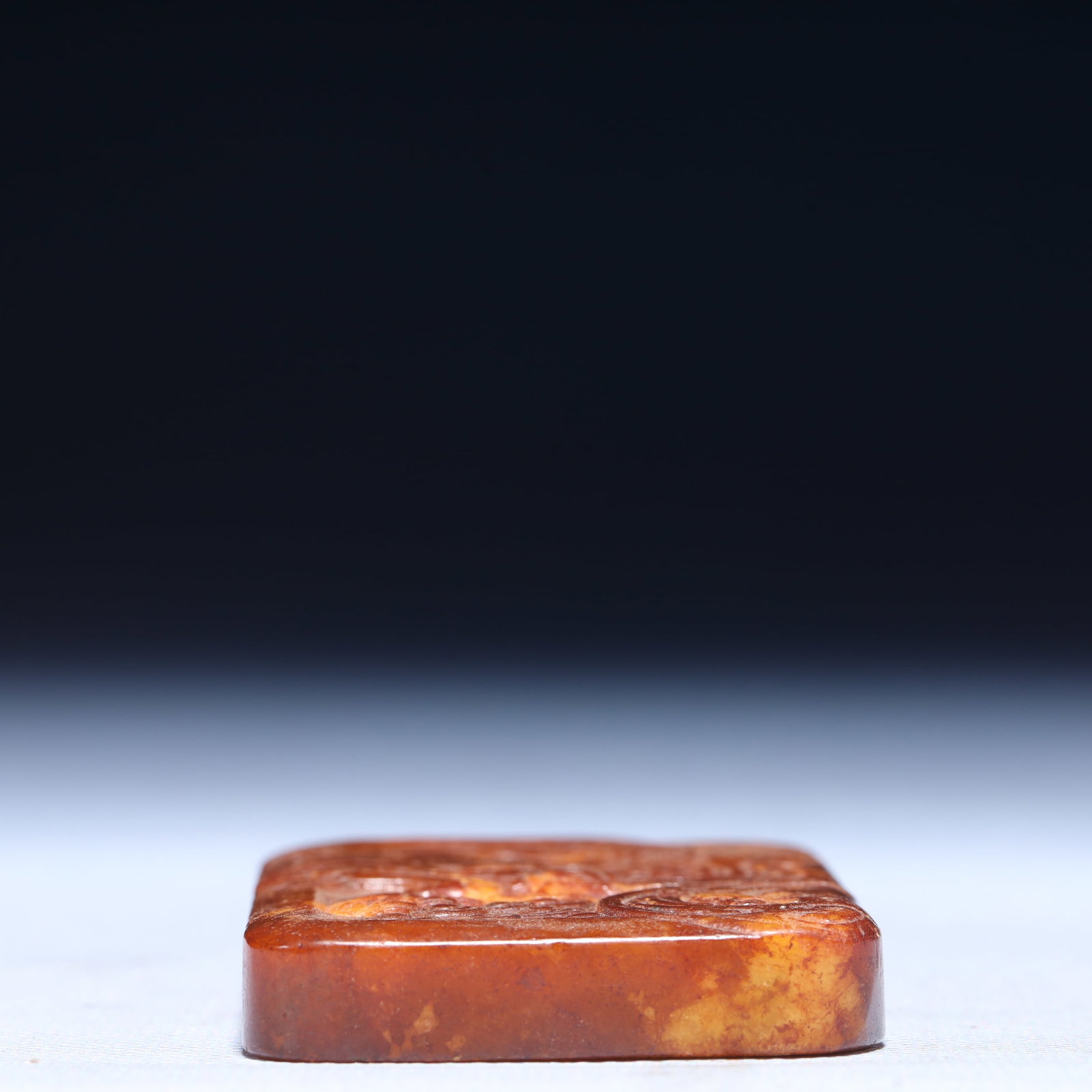 An Exquisite Archaic Jade Dragon Pattern Pendant - 5