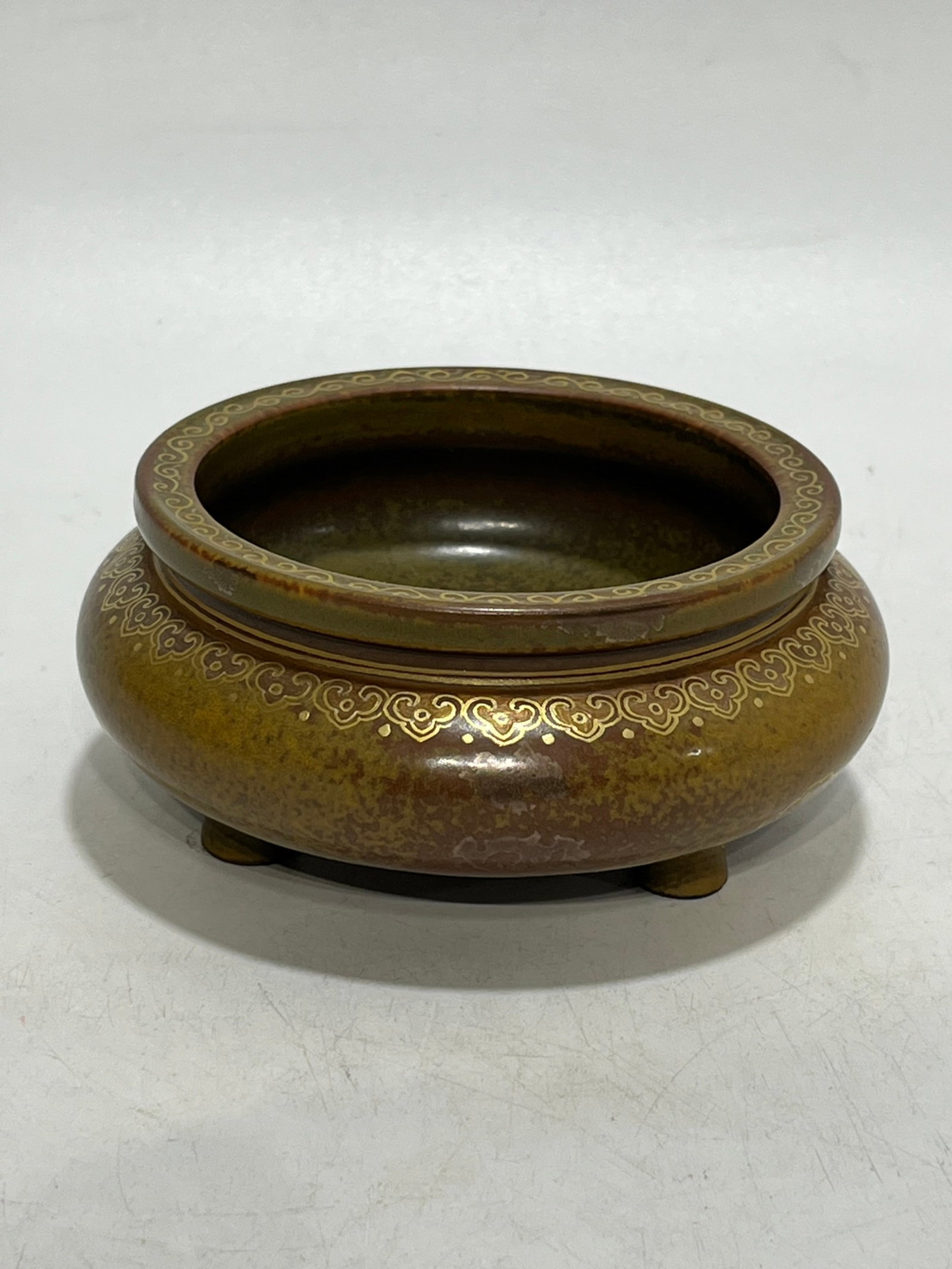 An Exquisite Teadust Glazed Painted Gold Tripod Censer: An Exquisite Teadust Glazed Painted Gold Tripod Censer,Qing Dynasty,China,Qianlong Six-character Mark,Size:3.5in