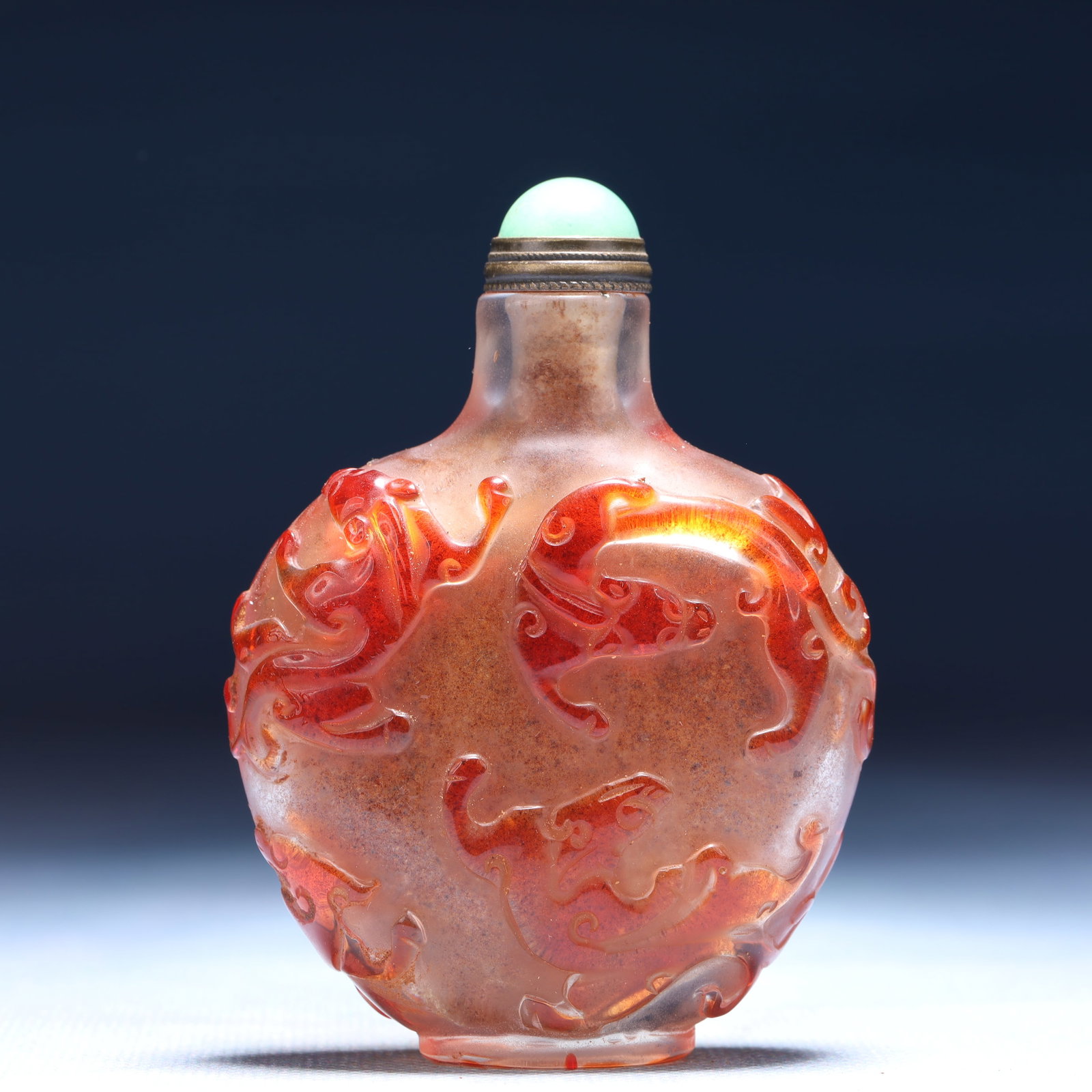 An Exquisite Glass Chi-Dragon Pattern Snuff Bottle - 4