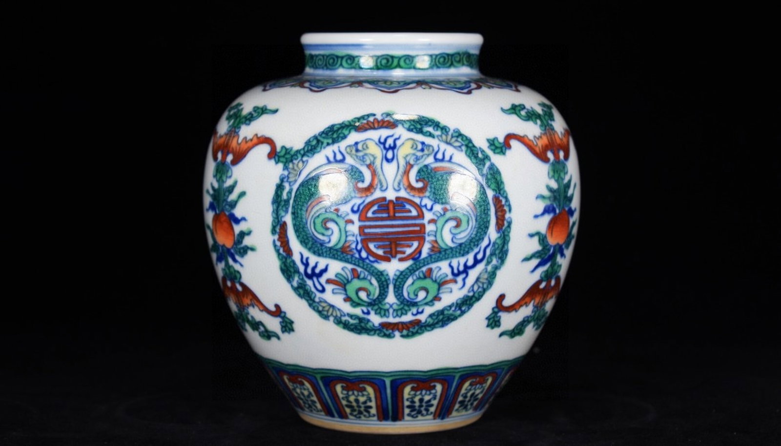 An Exquisite Doucai Auspicious Cloud and Phoenix Pattern Jar: An Exquisite Doucai Auspicious Cloud and Phoenix Pattern Jar,Qing Dynasty,China,Qianlong Six-character Mark,Size:6.3inx5.9in