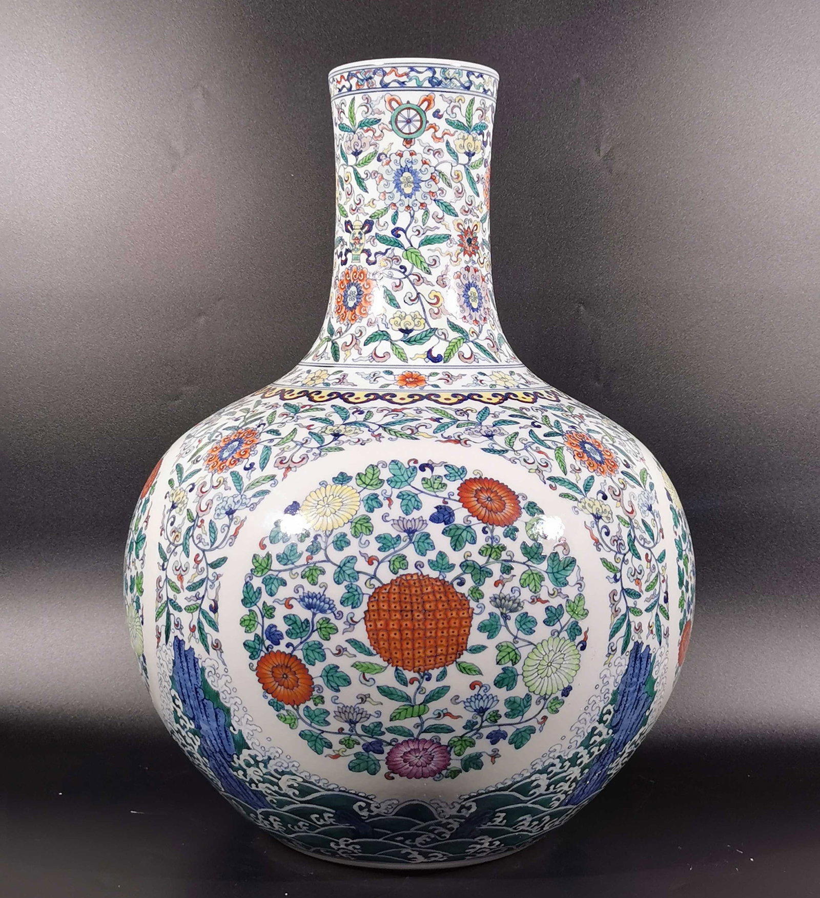 A Huge Blue and White Doucai Seawater and Flower Pattern Vase: A Huge Blue and White Doucai Seawater and Flower Pattern Vase,Qing Dynasty, China,Qianlong Six-character Mark,Size:21.1inx15.7in
