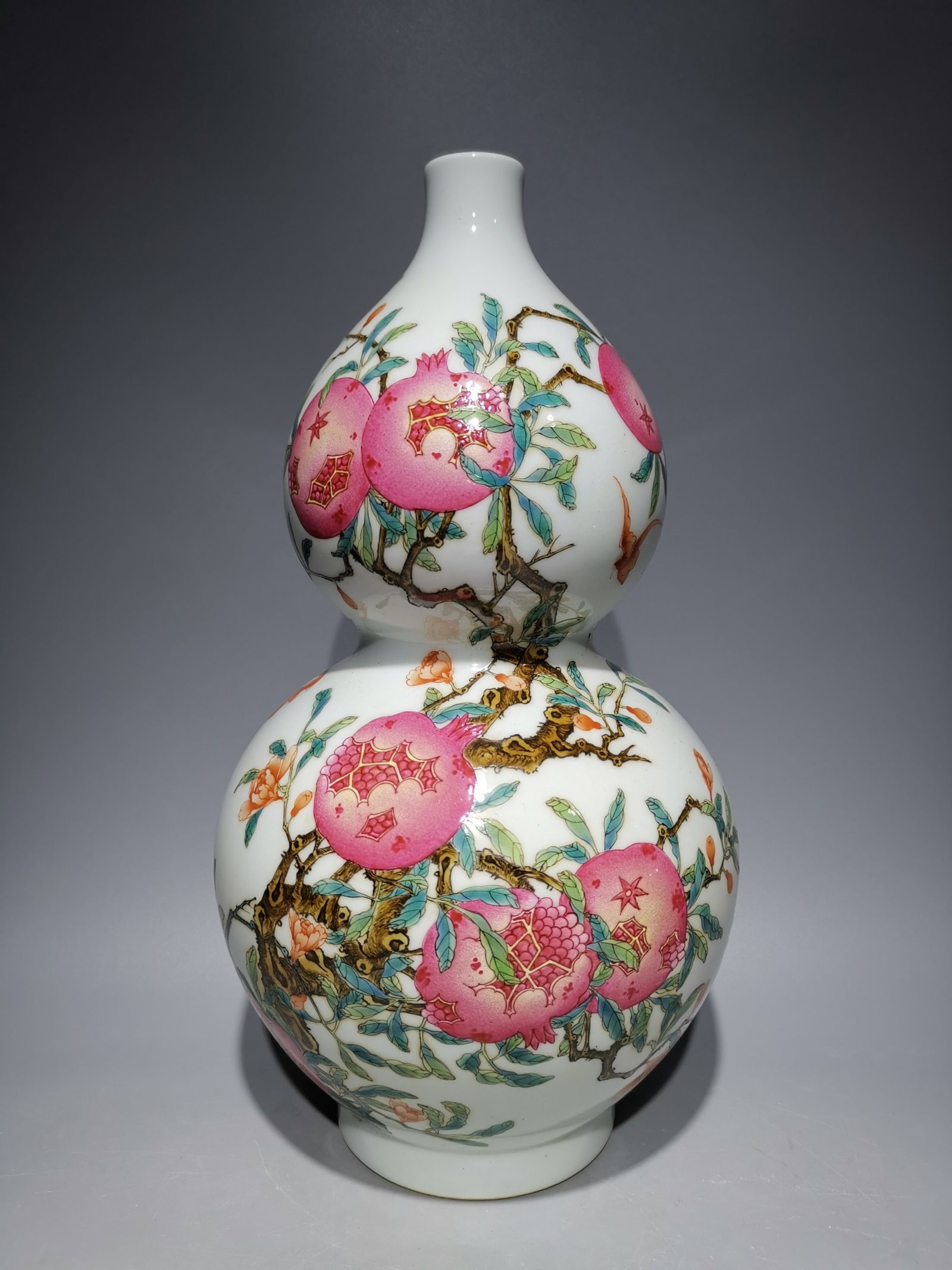 A Rare Famille-Rose Bats and Pomegranate Pattern Gourd Vase,With Poem: A Rare Famille-Rose Bats and Pomegranate Pattern Gourd Vase,With Poem,Qing Dynasty,China,Yongzheng Six-character Mark,Size:12.8inx7.1in