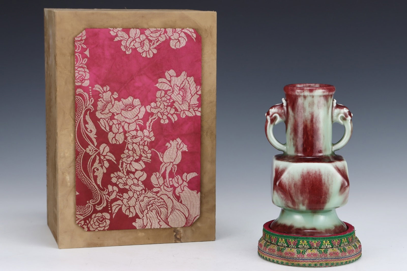 An Exquisite Flambe Glazed Beast-Ears Vase: An Exquisite Flambe Glazed Beast-Ears Vase,Qing Dynasty,China,Qianlong Six-character Mark,Size:6.8inx3.9in 窑变釉兽耳瓶,中国清代,乾