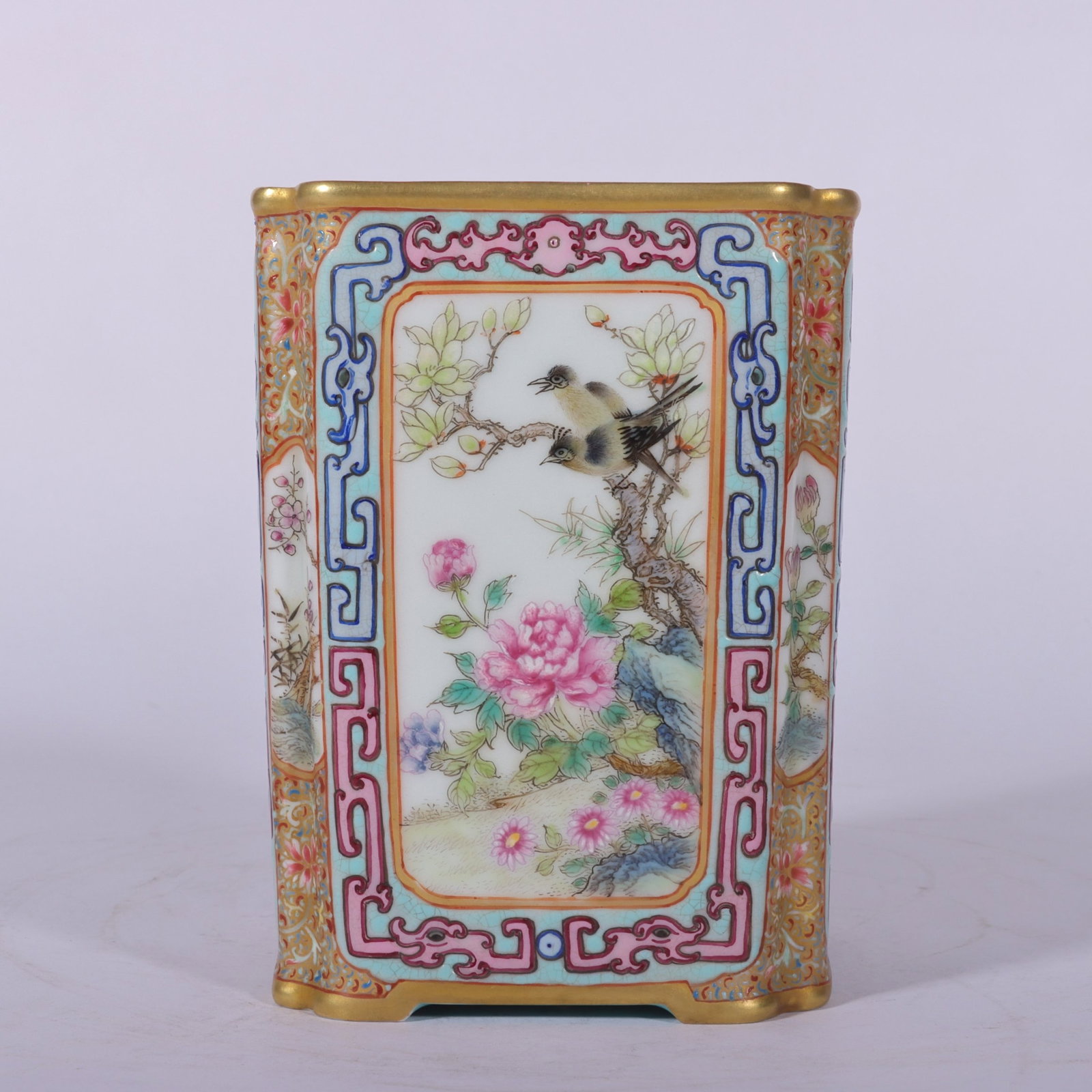 An Exquisite Enamel Painted Gold Flower and Bird Pattern Brush Pot: An Exquisite Enamel Painted Gold Flower and Bird Pattern Brush Pot,Qing Dynasty, China,Qianlong Four-character Mark,Size:4.3inx3.1inx3in 珐琅彩描金花鸟纹