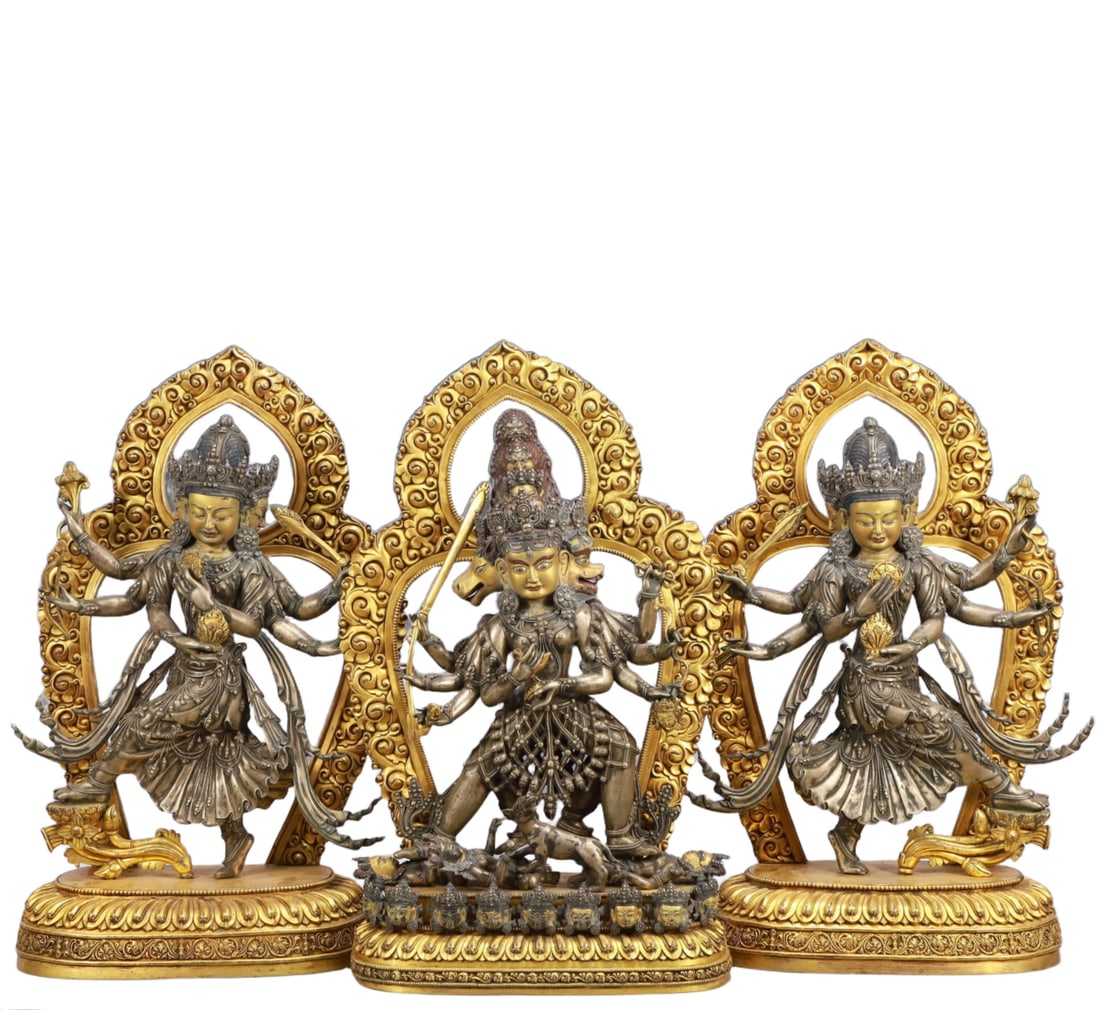 A Set of Solemn Gilt Bronze Statue of Gautama??s Mother: A Set of Solemn Gilt Bronze Statue of Gautama’s Mother,Ming Dynasty, China,Yongle Six-character Mark,Size:10.2inx5.9inx18.5in,Total Weight:27000g 一套铜鎏金佛
